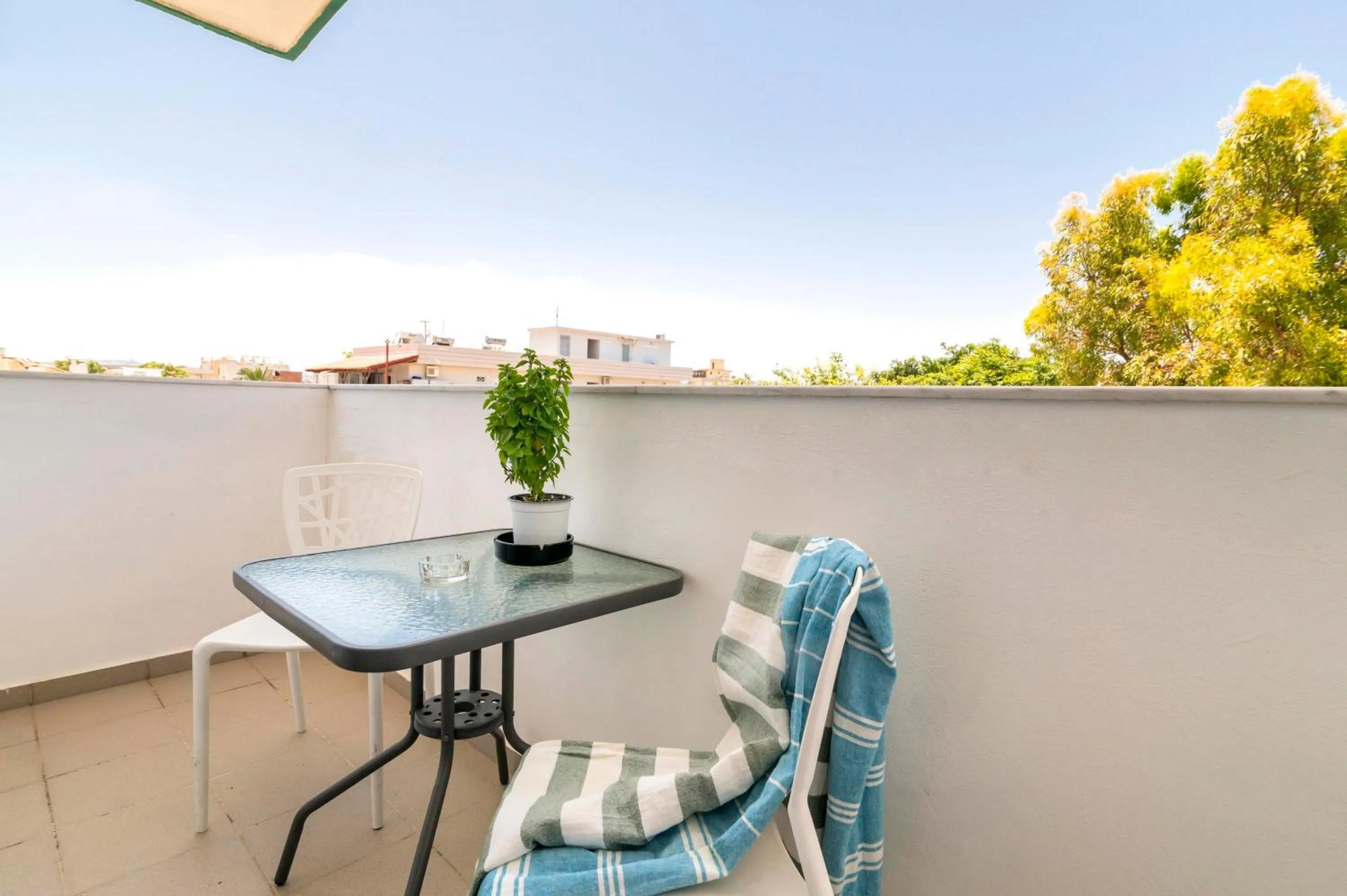 Day in Lefka Hotel & Apartments