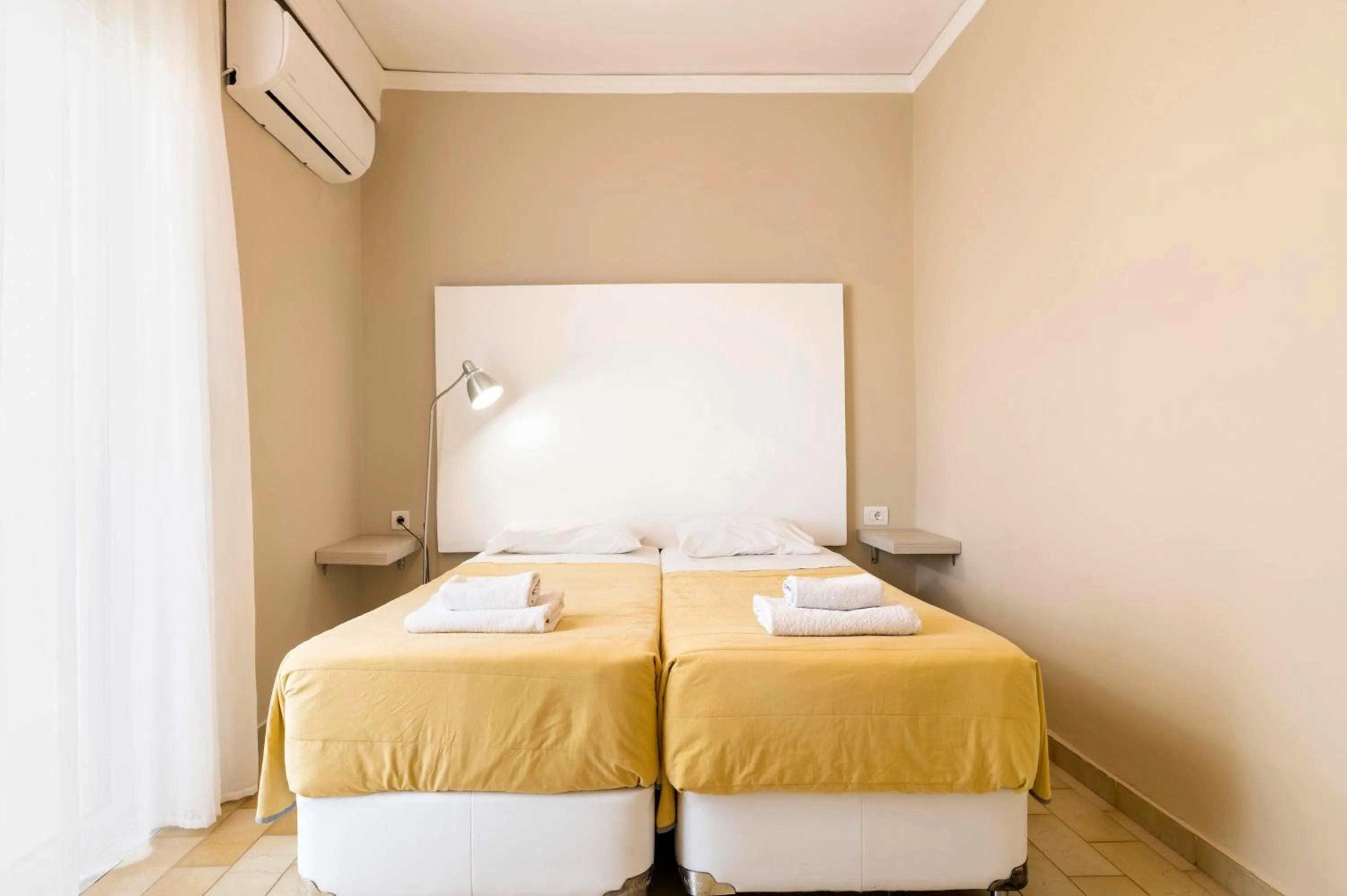 Bed in Lefka Hotel & Apartments