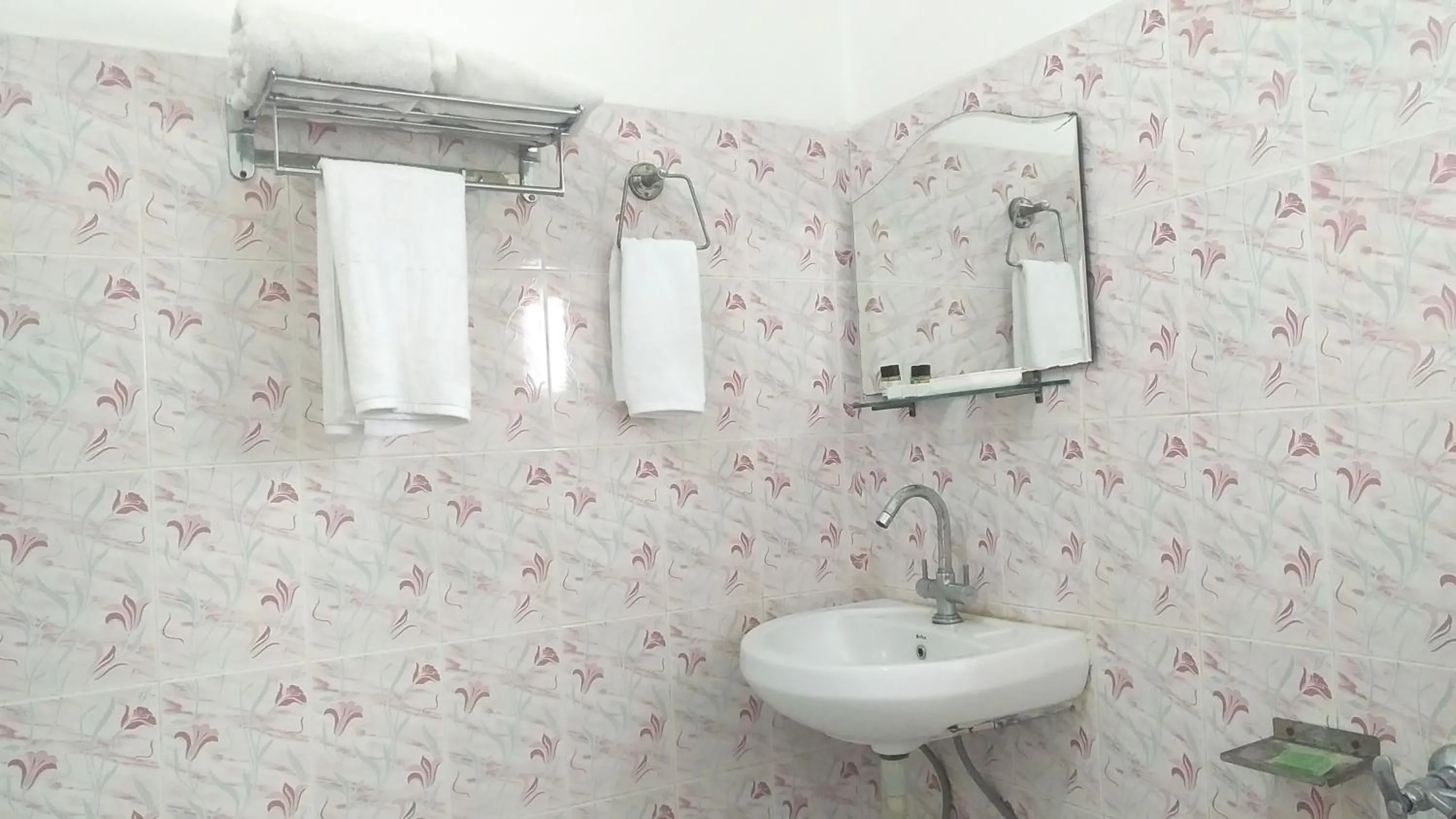 Bathroom in Highland Village Resort