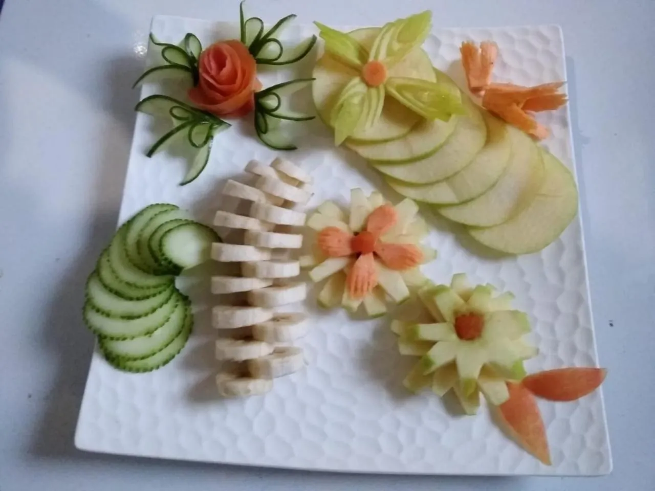 Food and drinks in Highland Village Resort