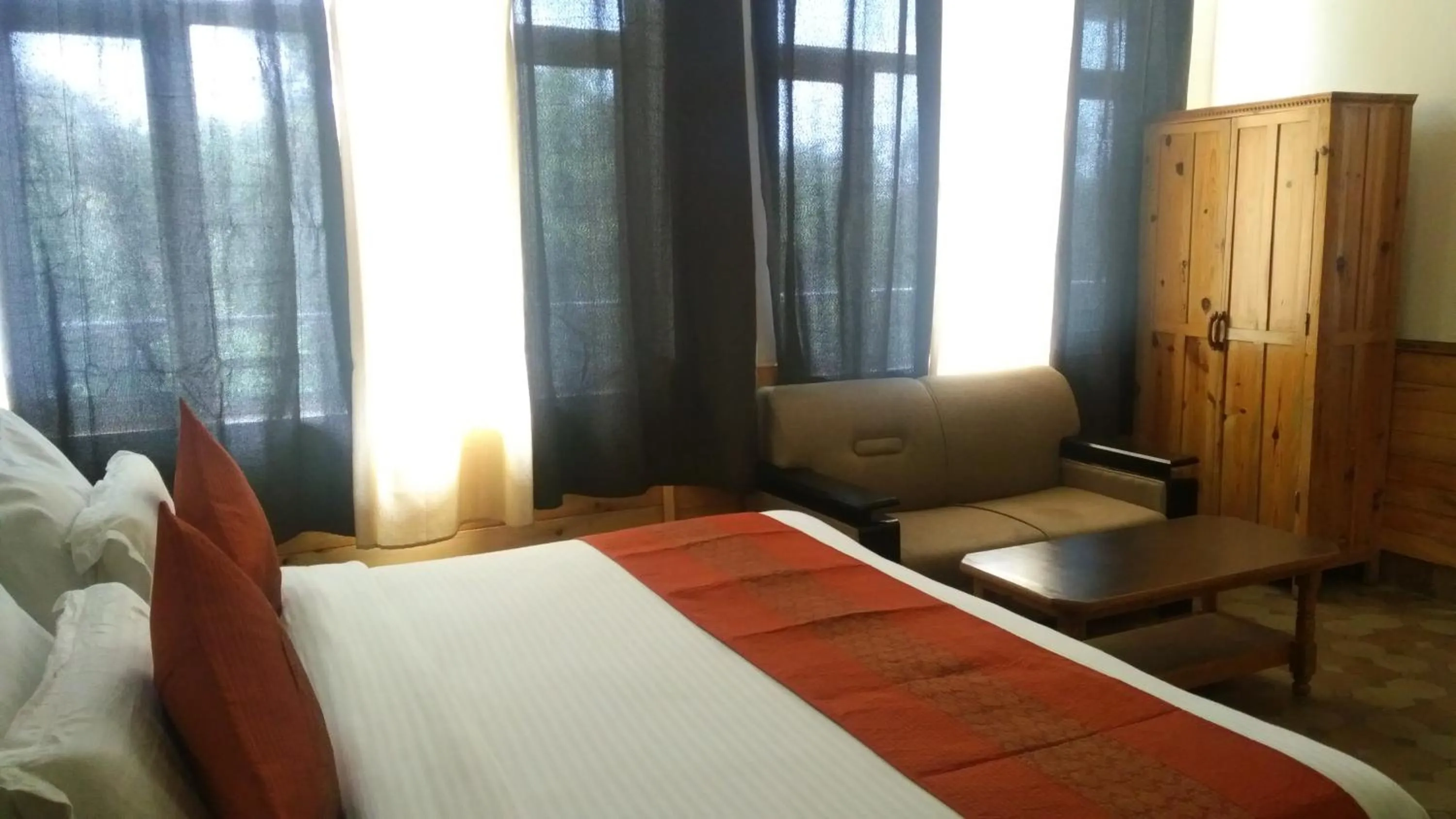 Bed in Highland Village Resort