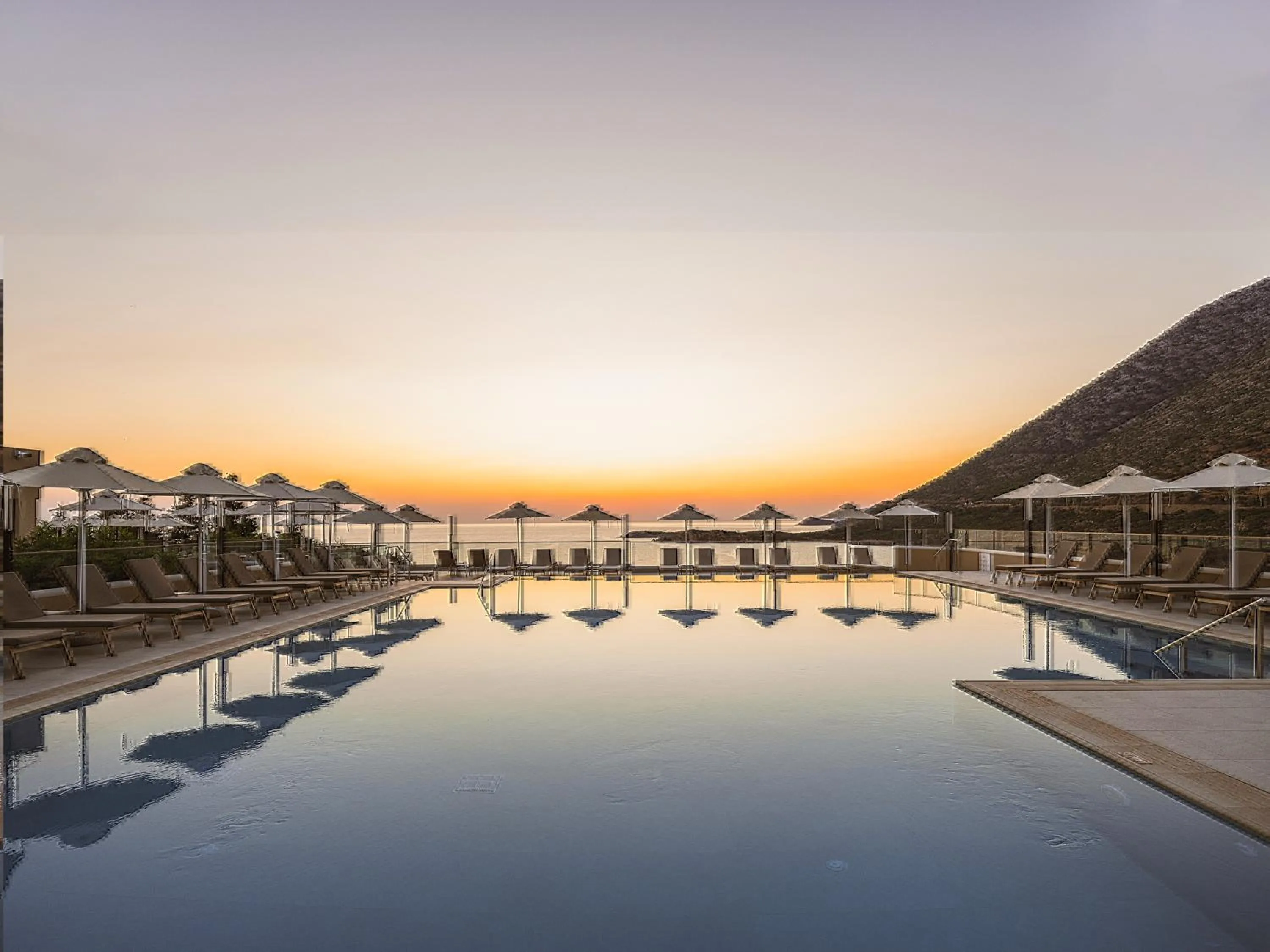 Swimming pool in Mitsis Bali Paradise