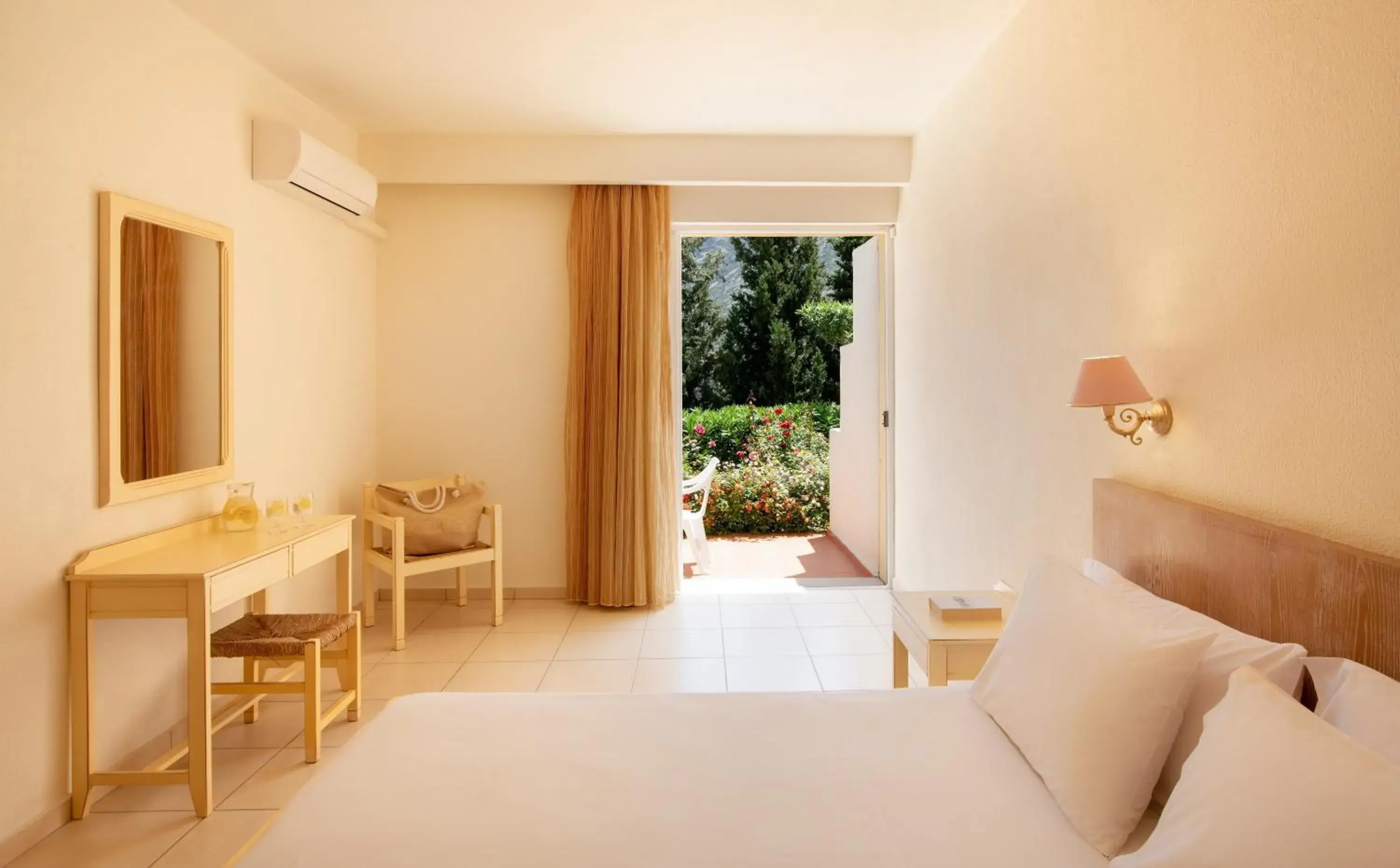 Standard Twin Room with Garden View in Mitsis Bali Paradise Standard Twin Room with Garden View in Mitsis Bali Paradise