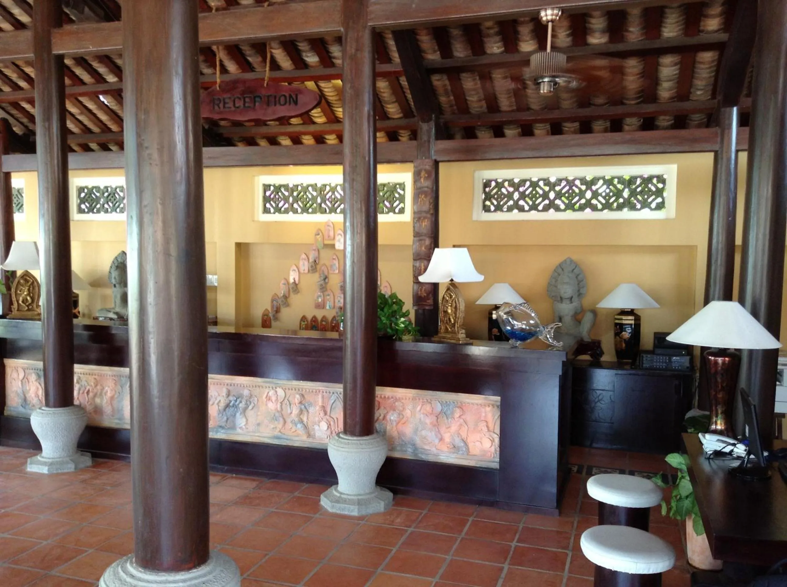 Restaurant/places to eat in Poshanu Boutique Resort