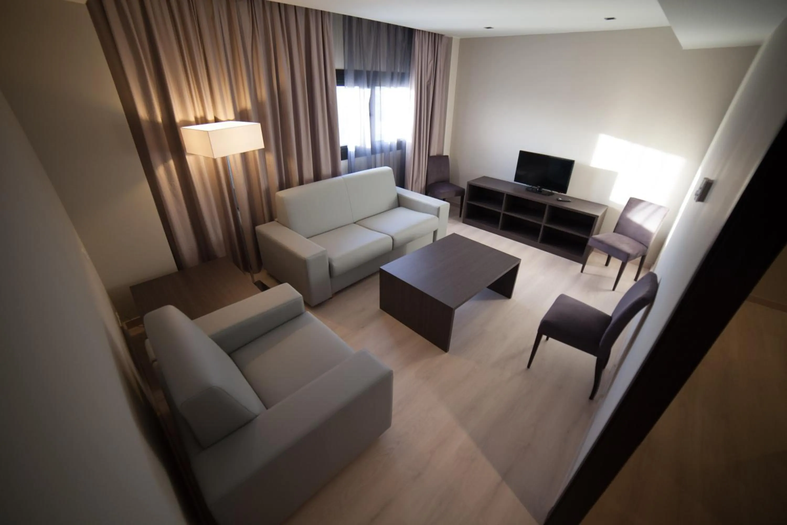 Living room in Brea's Hotel