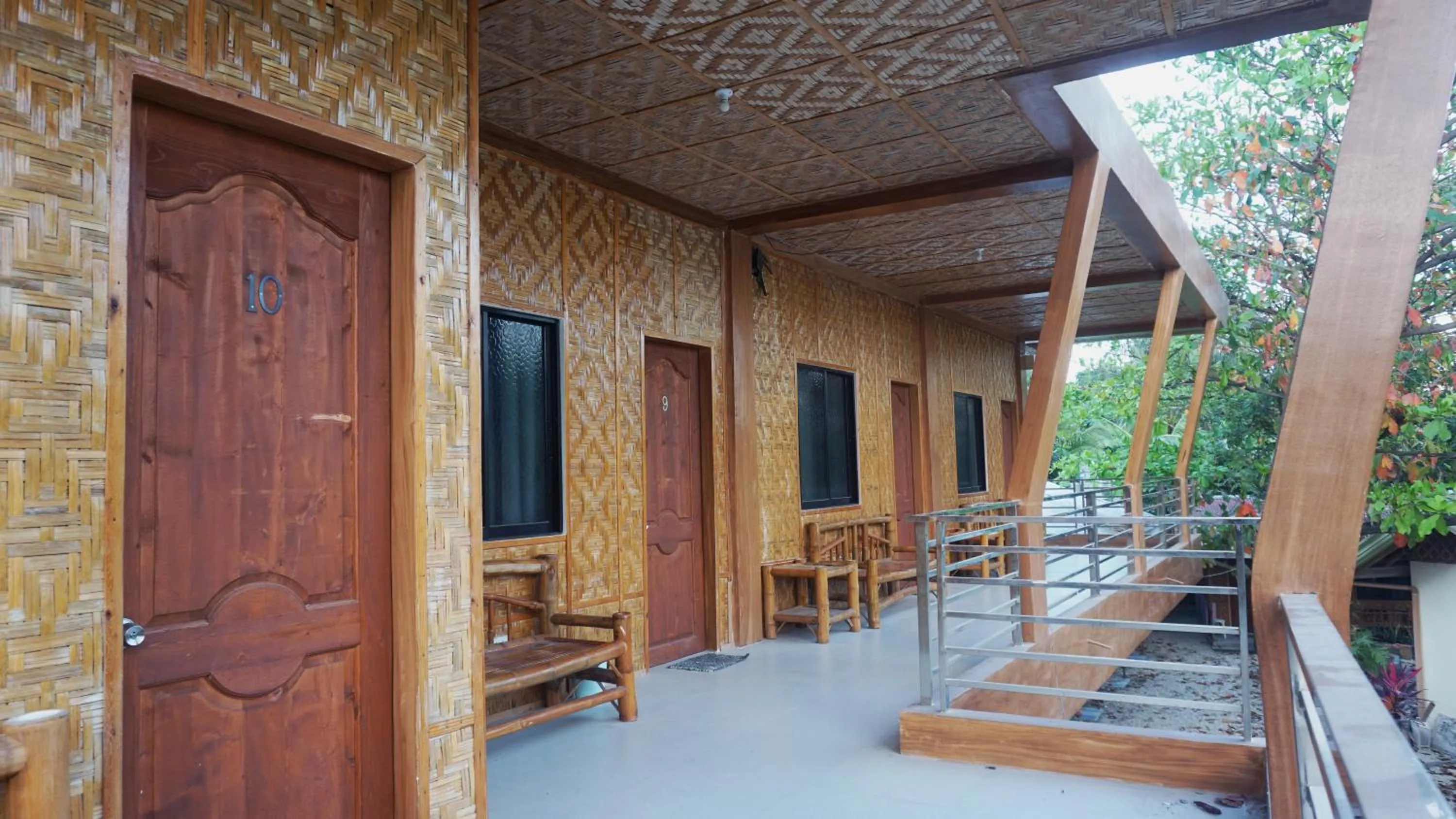 Property building in Oslob New Village Lodge by Cocotel