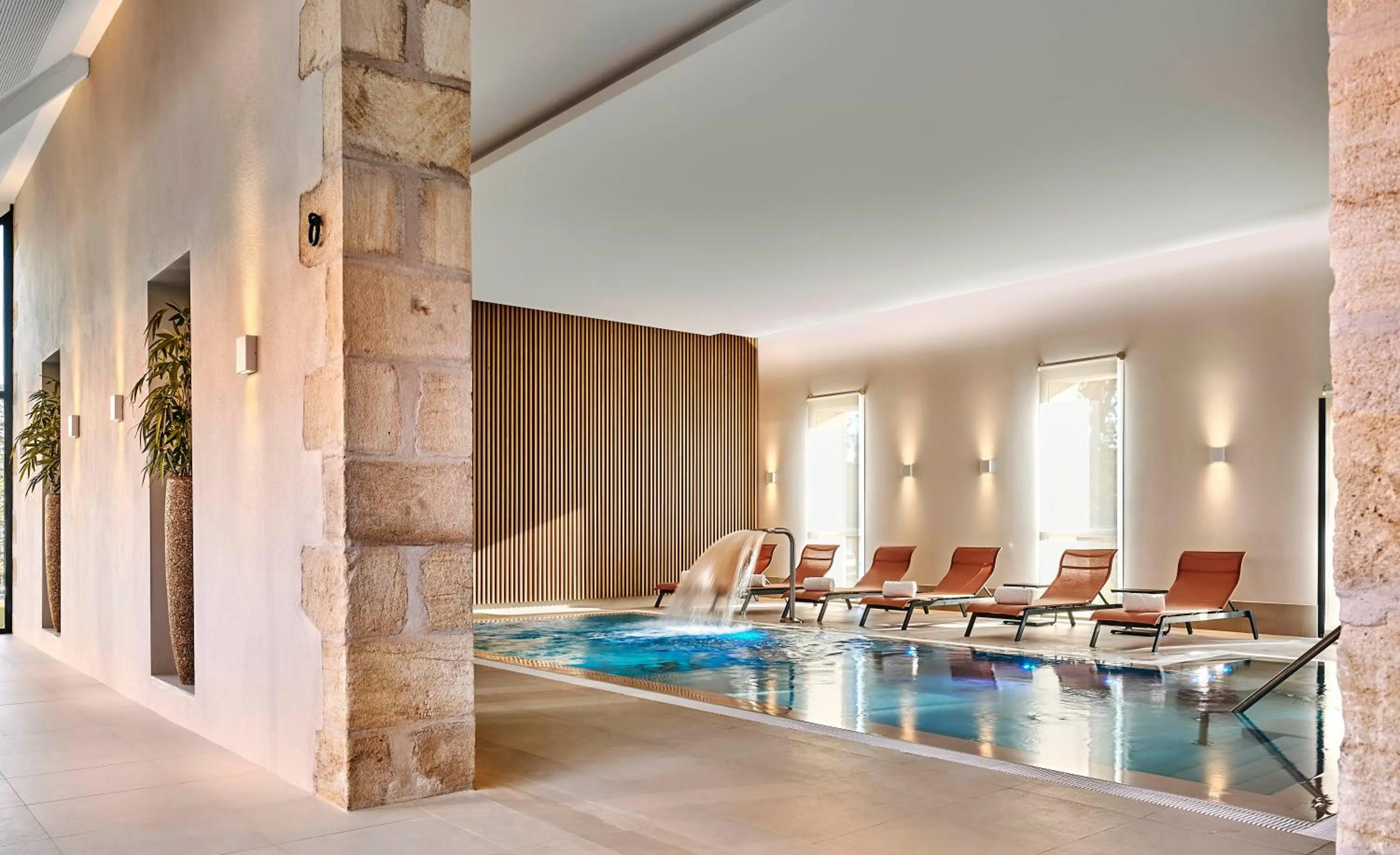 Hot Tub in Château Saint-Jean, Relais & Châteaux