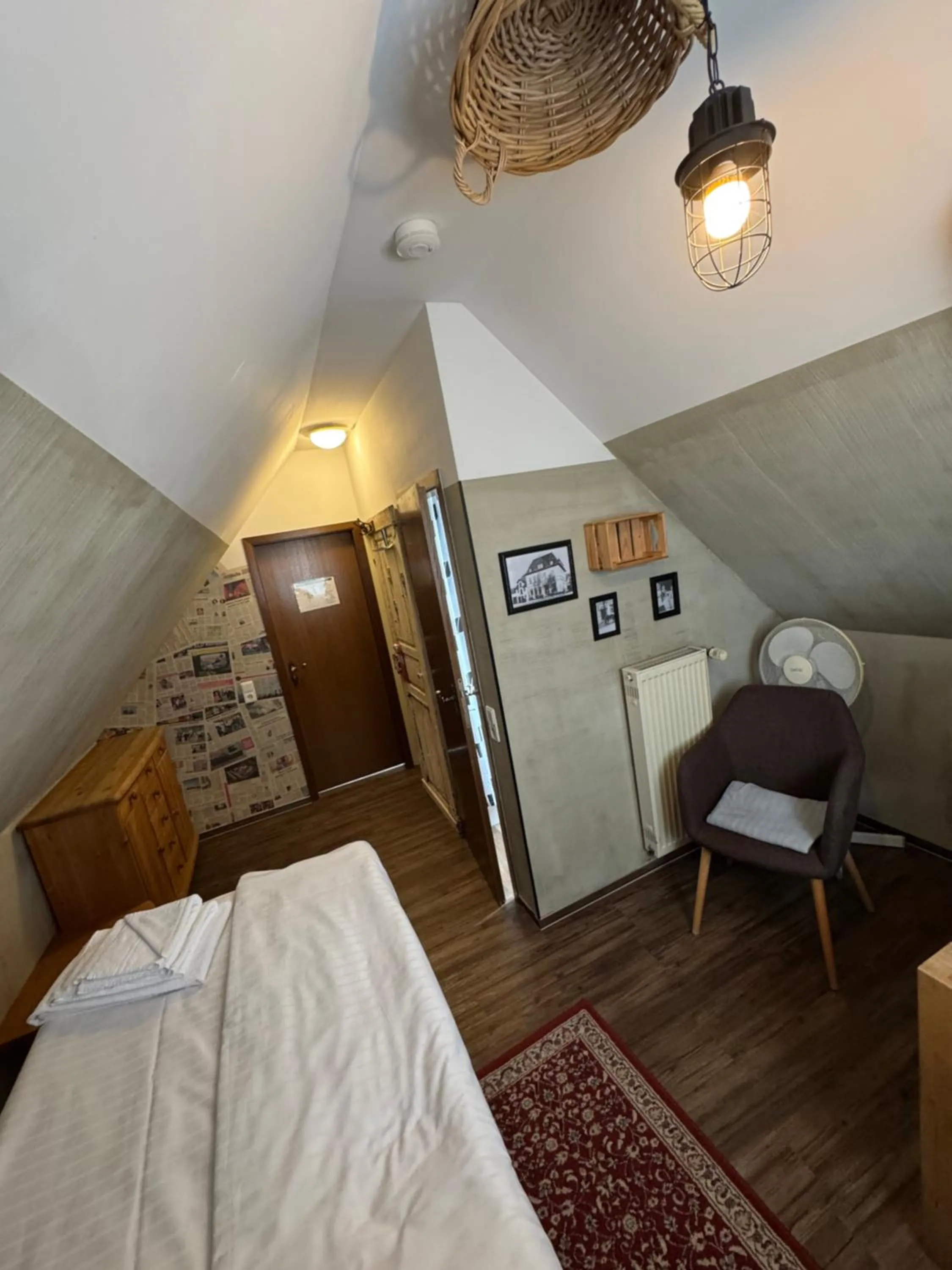 Photo of the whole room, Bed in Hotel Kraus