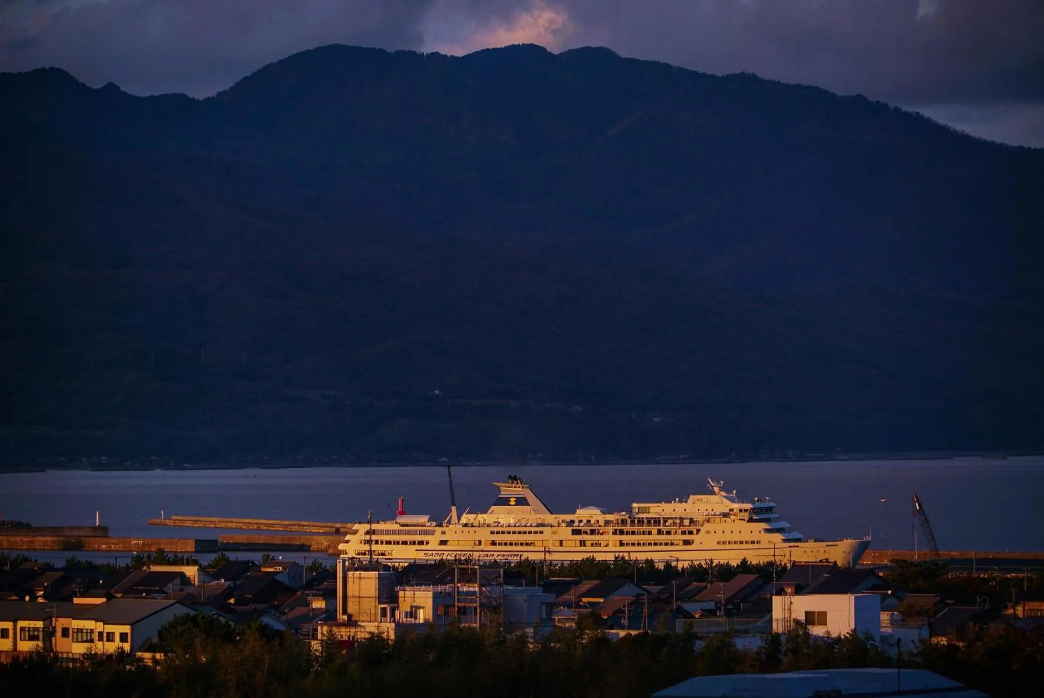 Nearby landmark in Hotel Sunroute Niigata