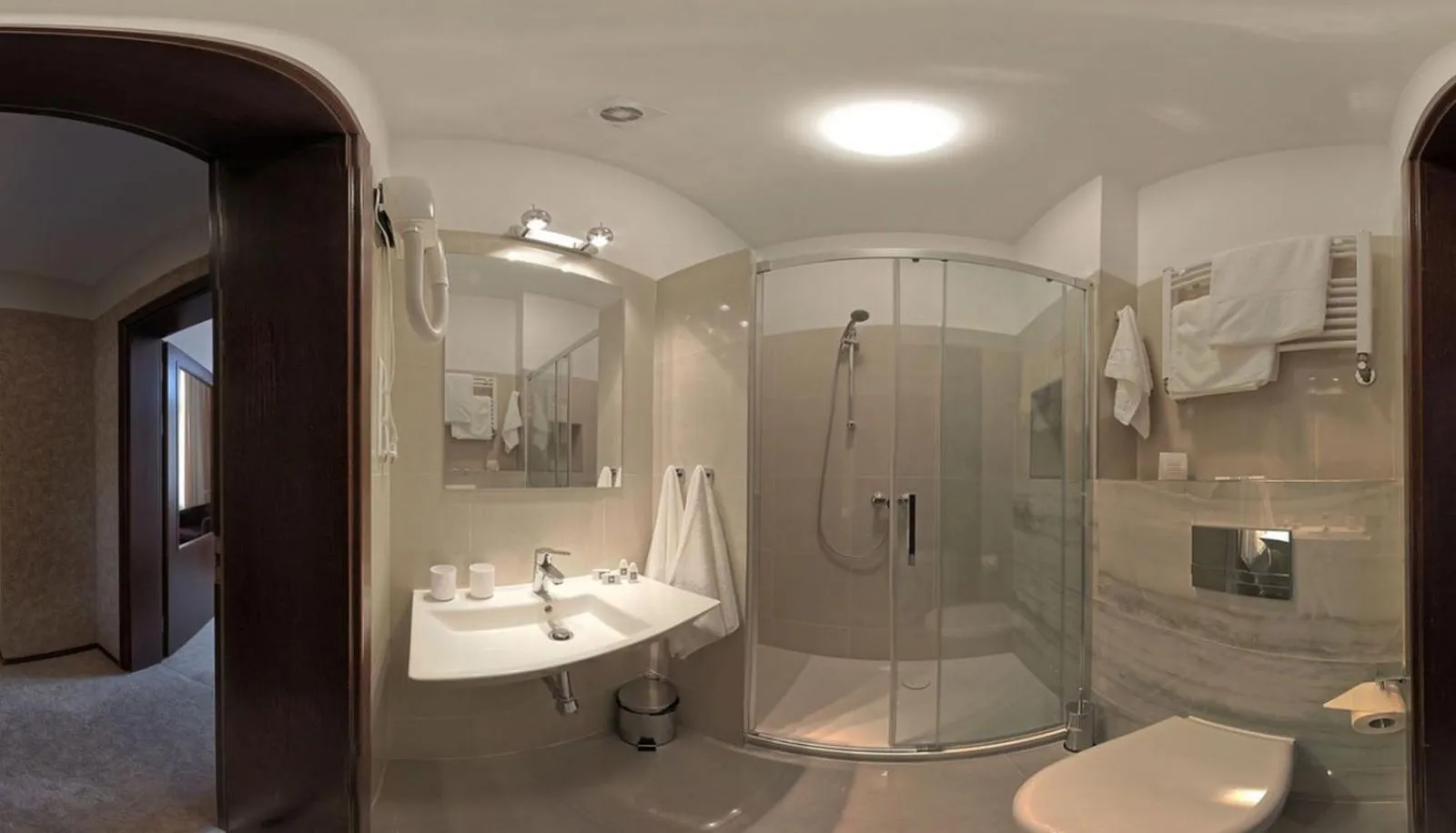 Hotel BAST Wellness & SPA