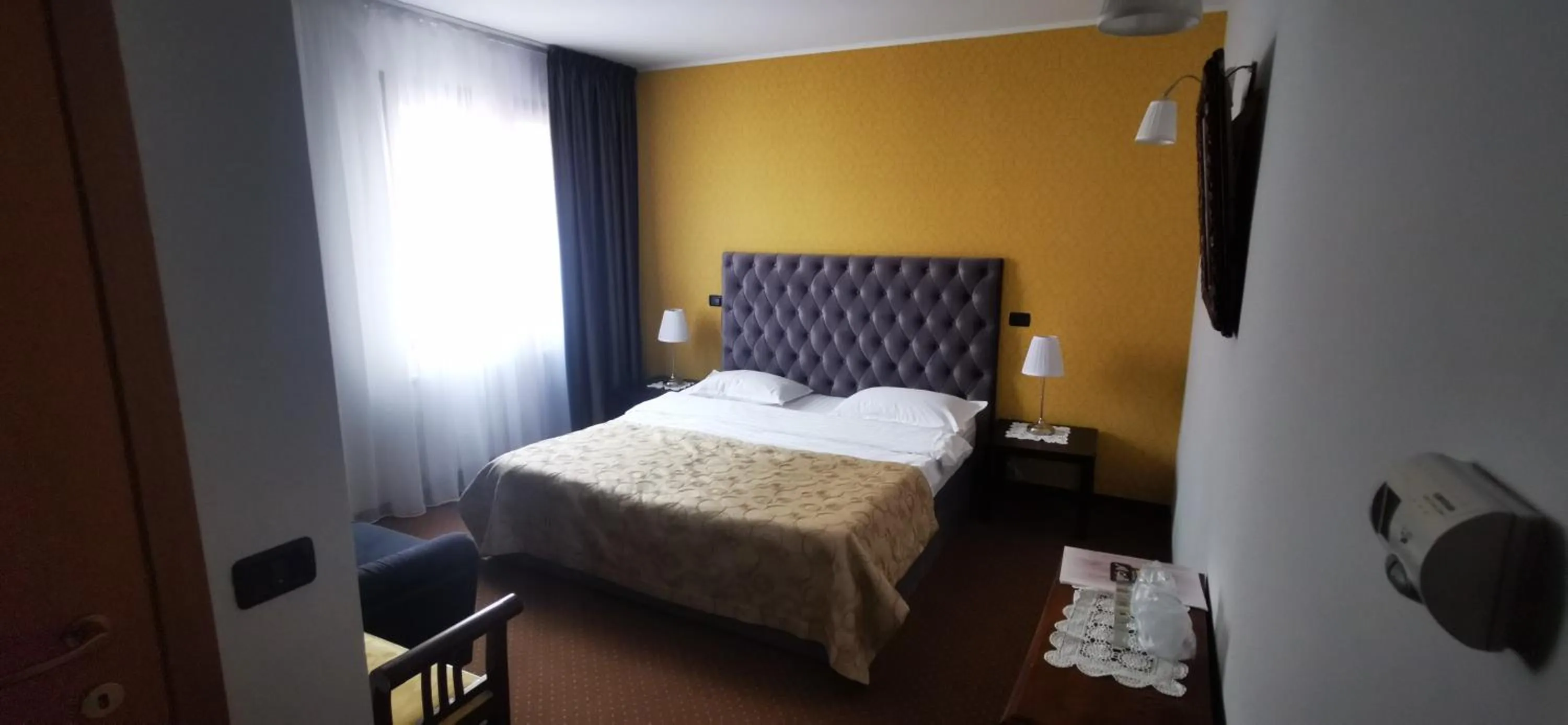 Bed in Trattoria Al Gallo