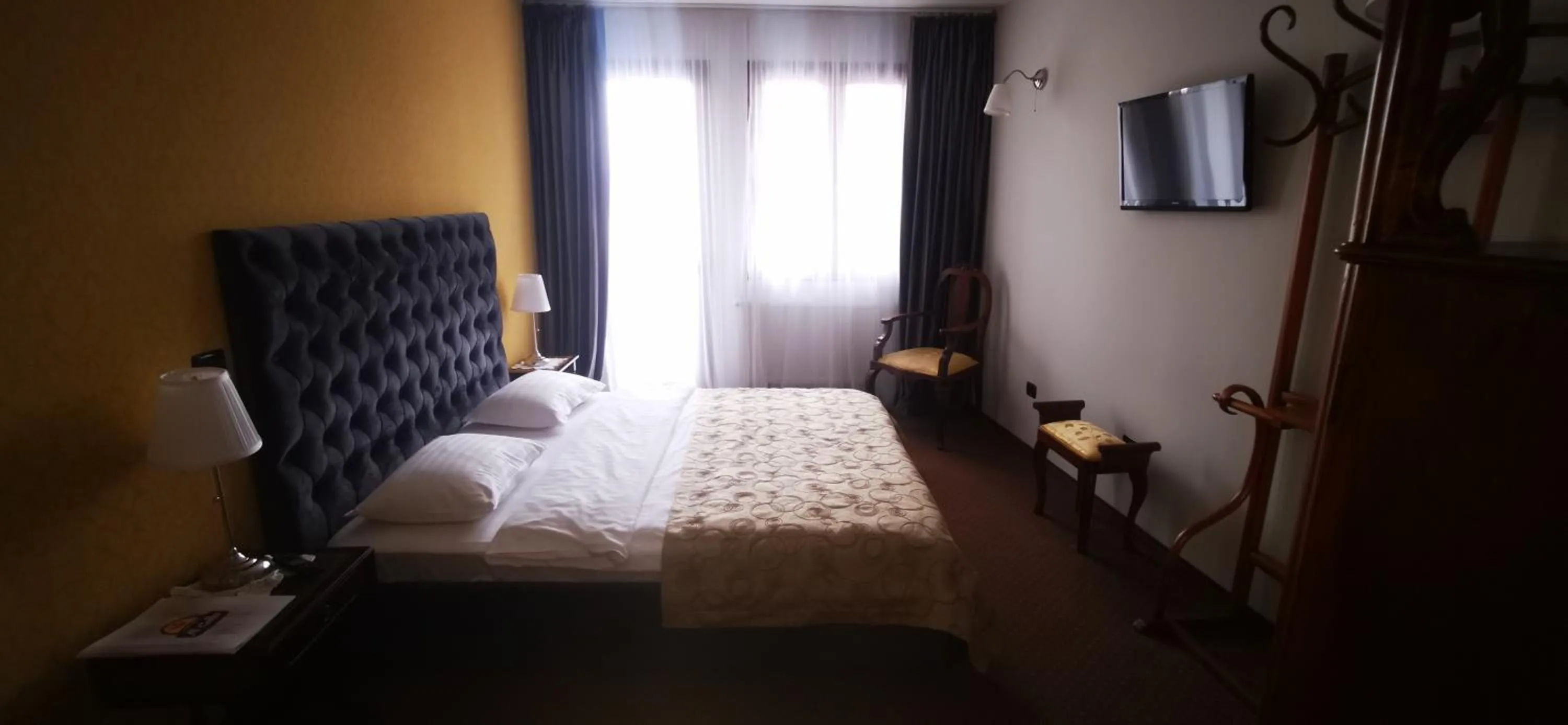 Bed in Trattoria Al Gallo