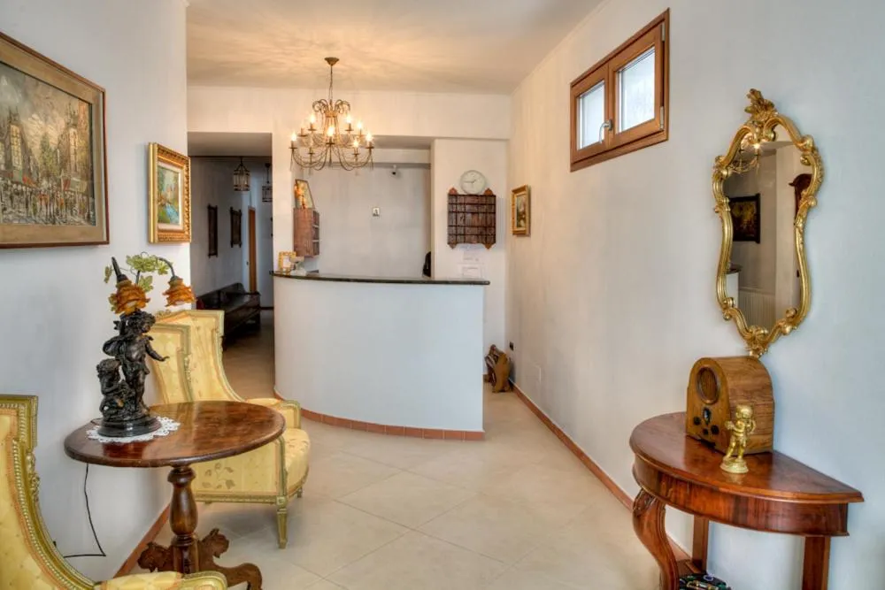 Lobby or reception in Trattoria Al Gallo