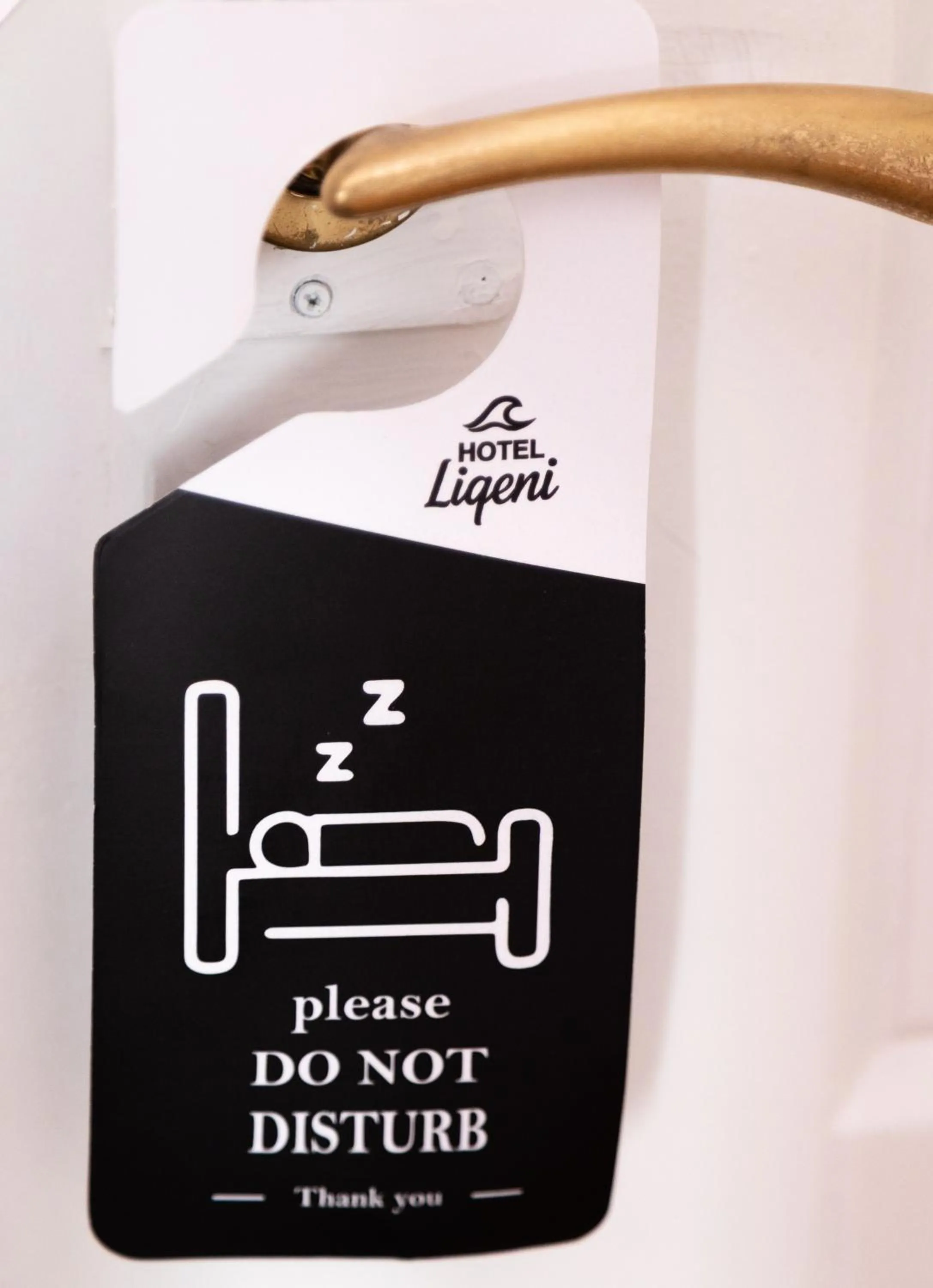 Logo/Certificate/Sign in Hotel Liqeni