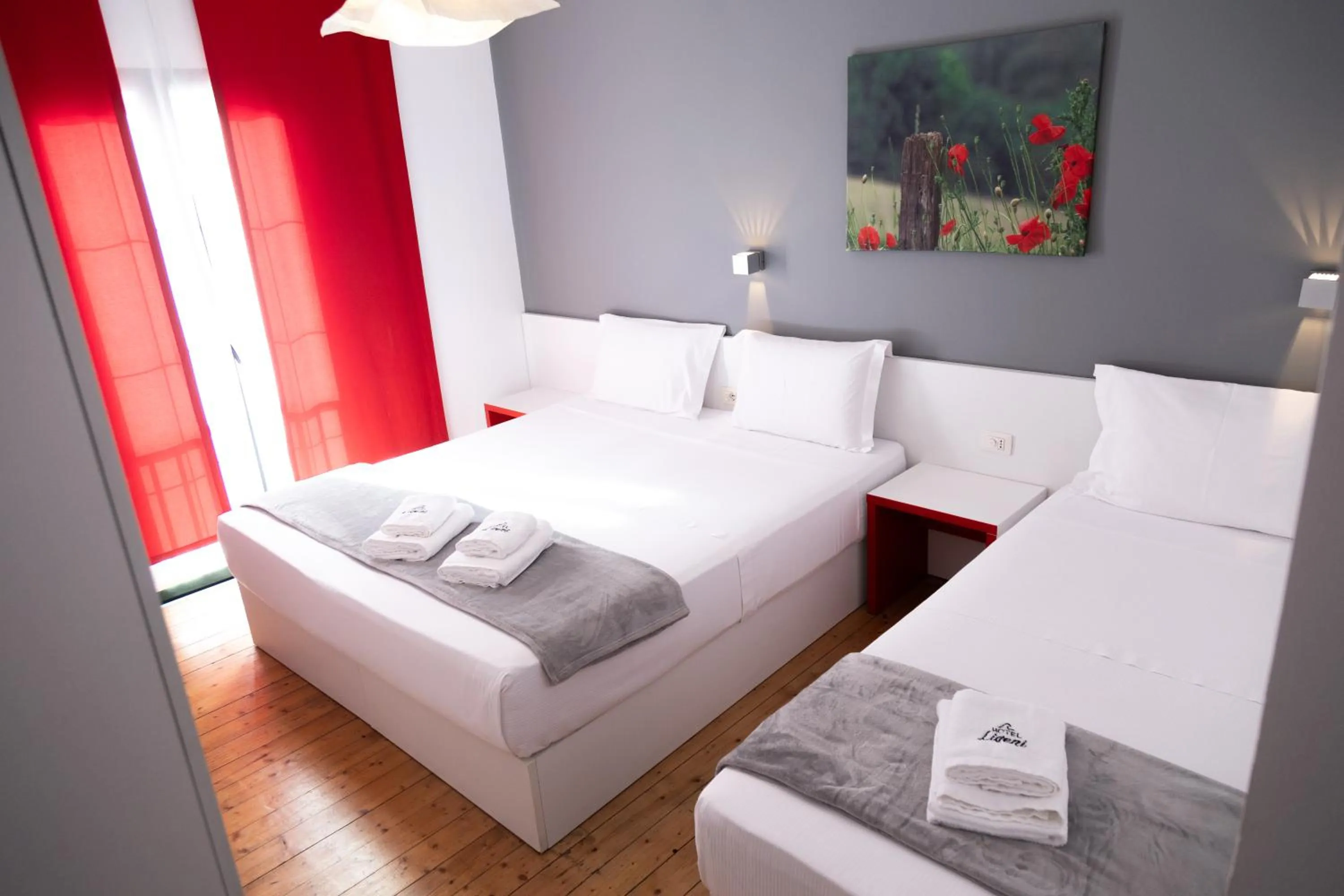 Bedroom, Bed in Hotel Liqeni