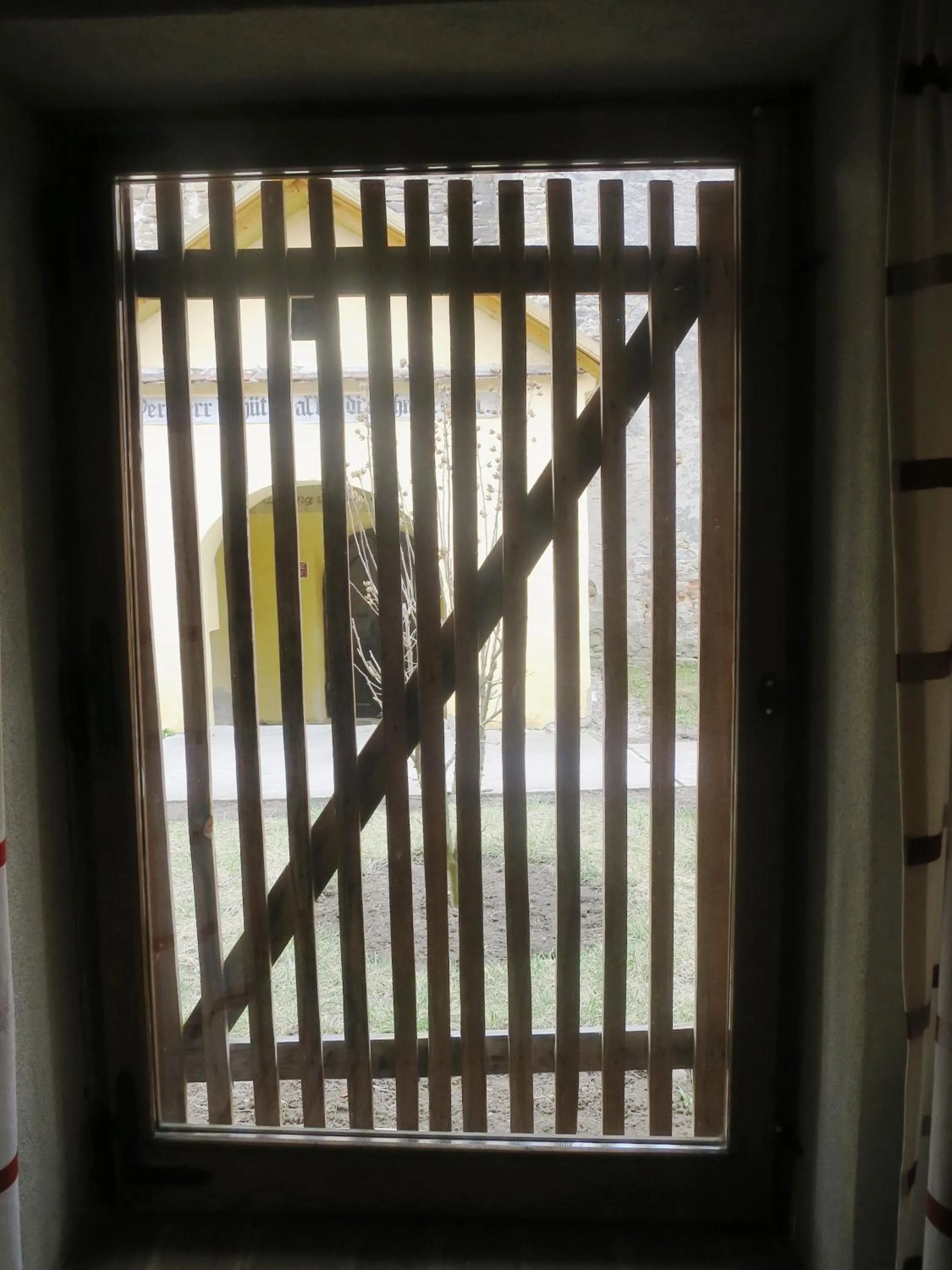 Inner courtyard view in Medieval Apartments Frauendorf