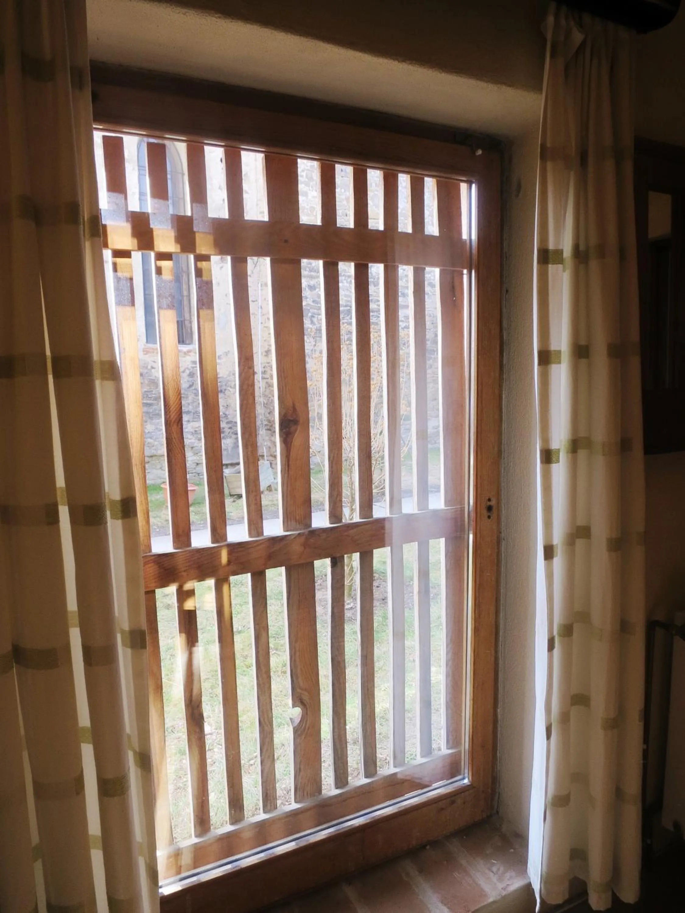Garden view in Medieval Apartments Frauendorf