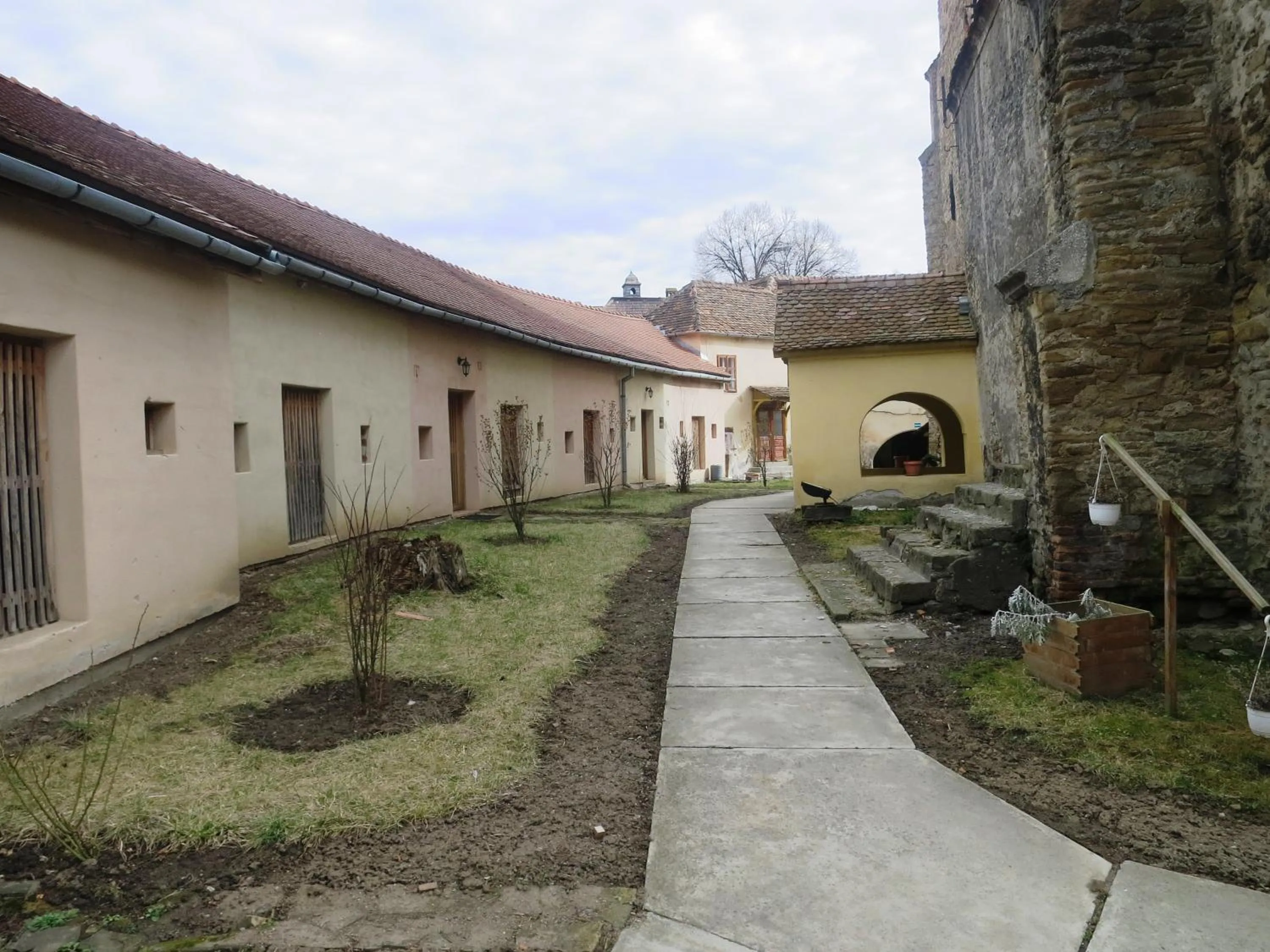 Garden view in Medieval Apartments Frauendorf