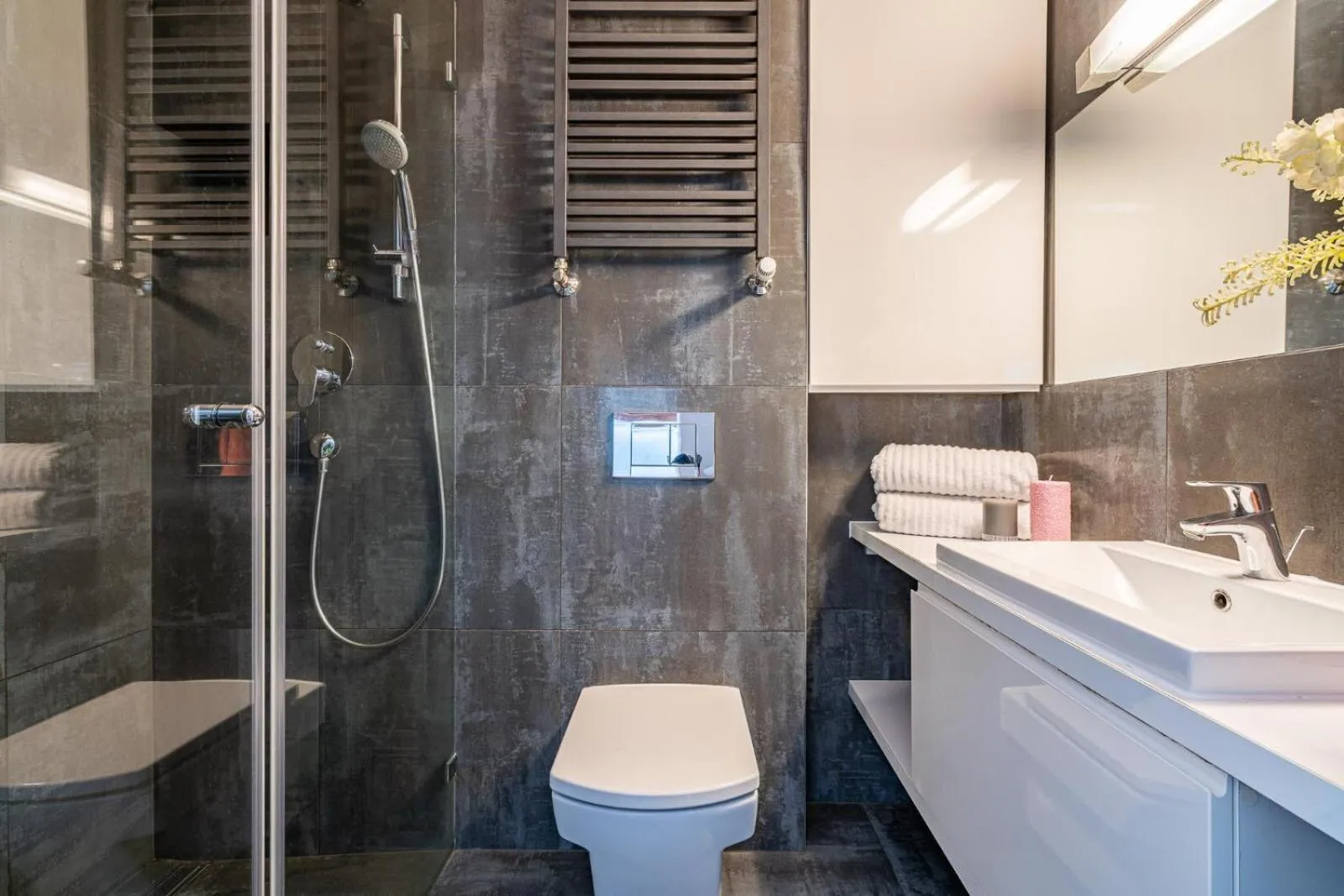 Art Apart River View Wrocław