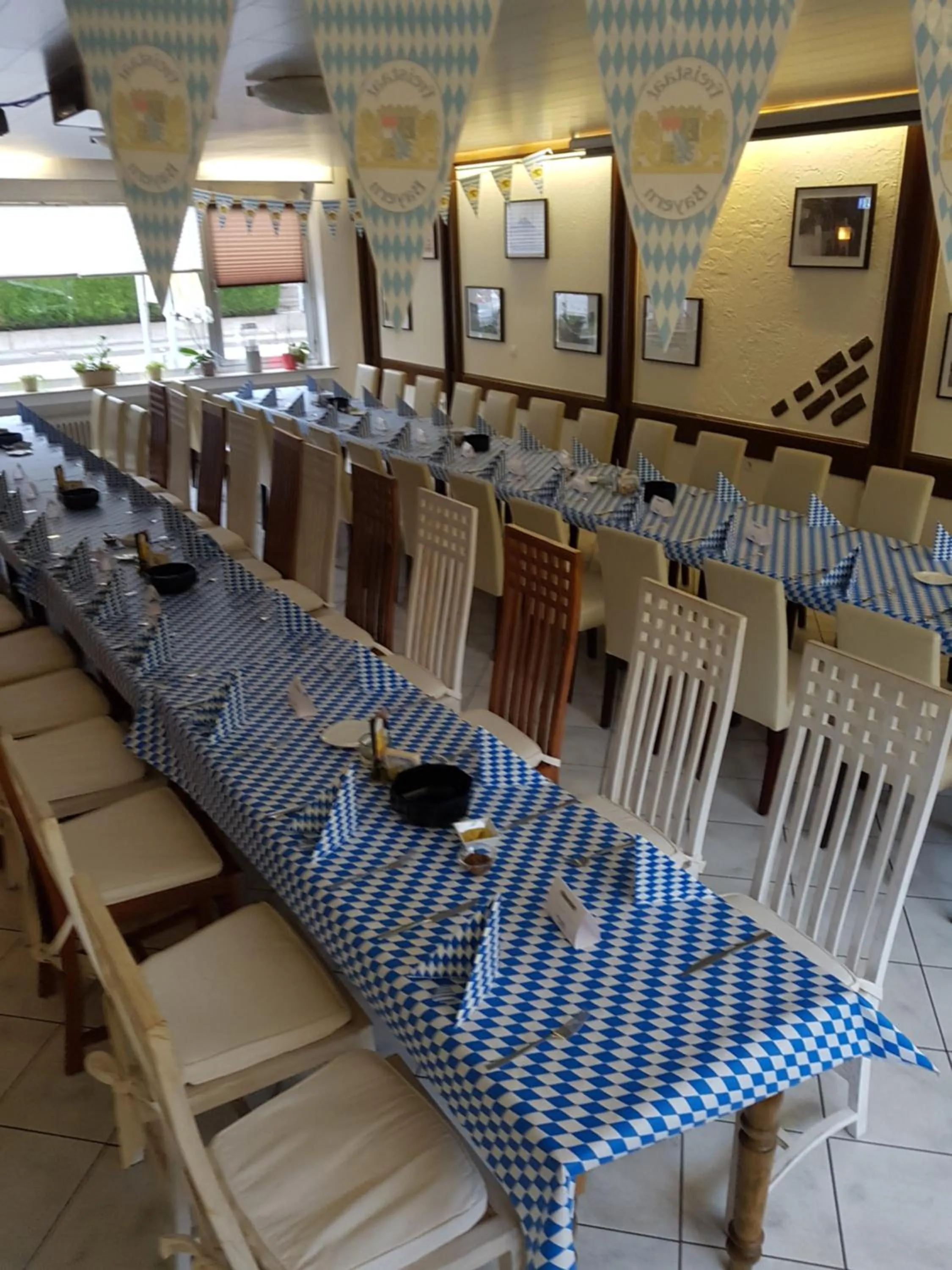 Restaurant/places to eat in Zum Fuchsbau