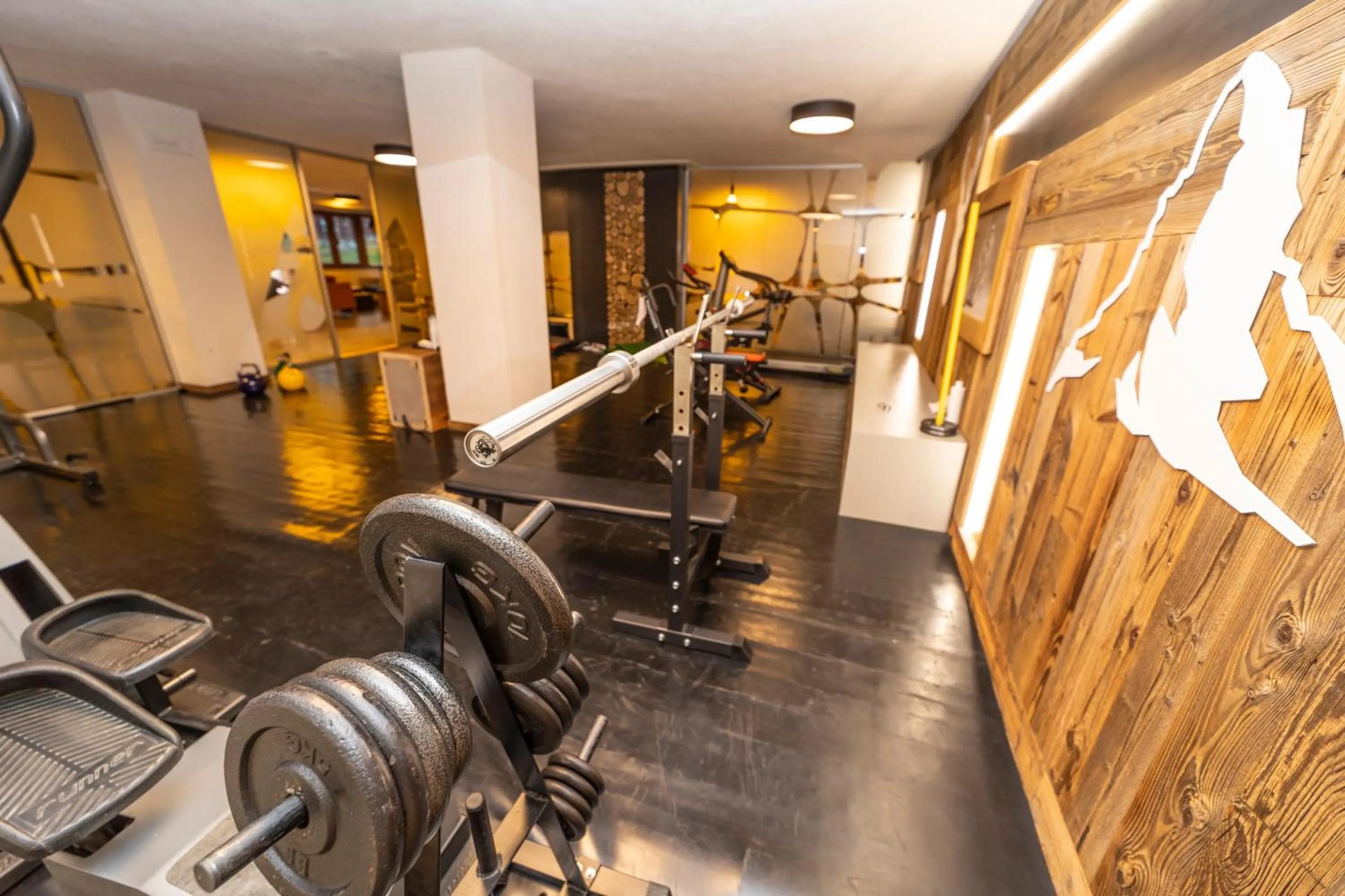 Fitness centre/facilities in Hotel Petit Palais