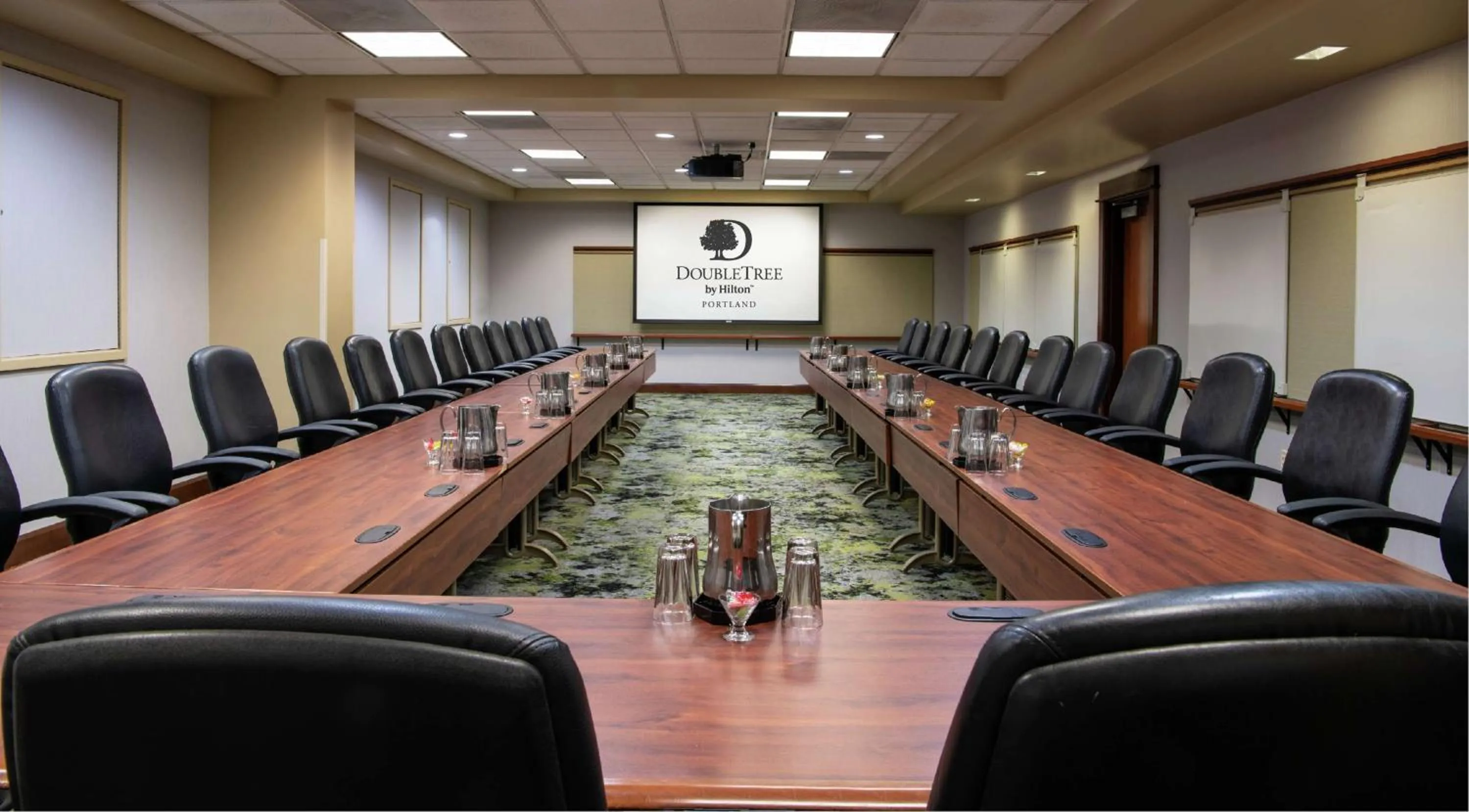 Meeting/conference room in DoubleTree by Hilton Portland
