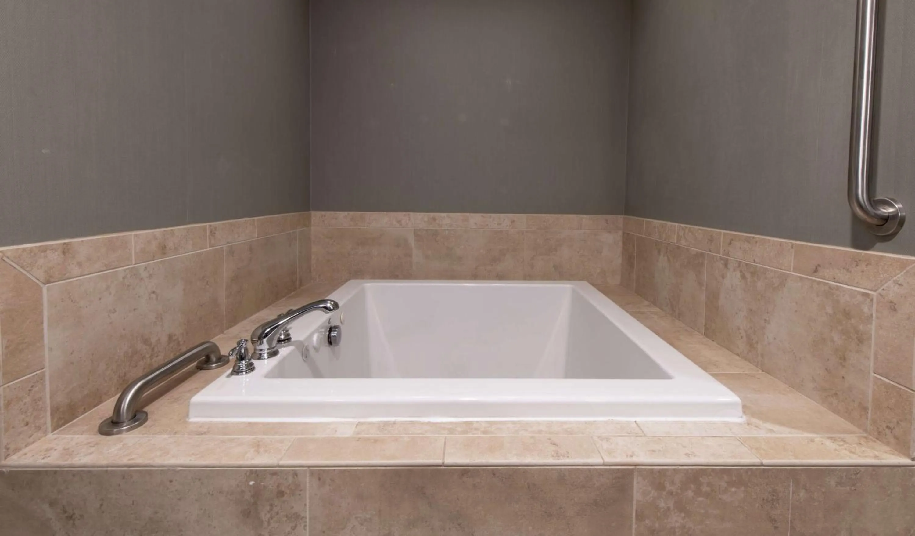 Bathroom in DoubleTree by Hilton Portland