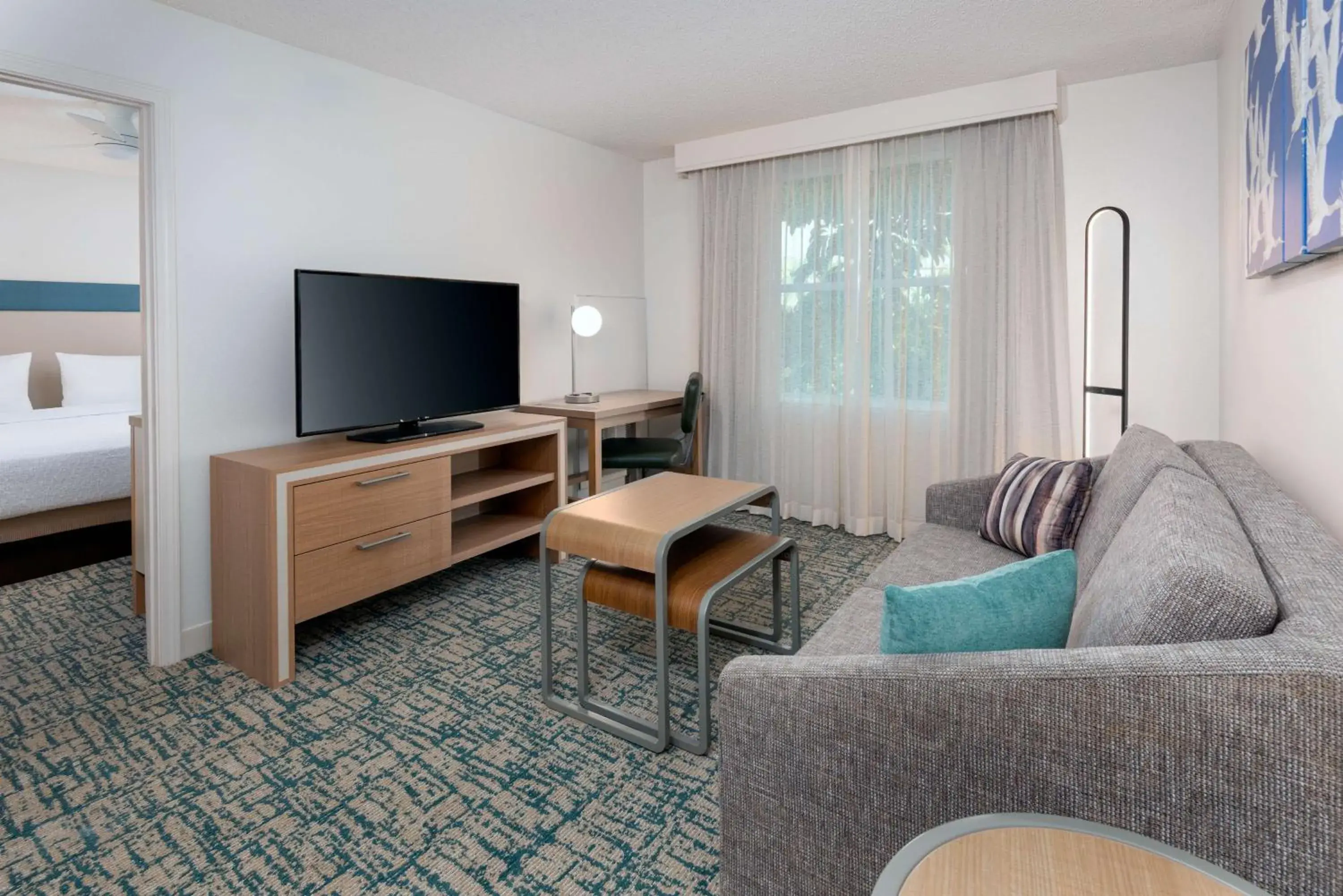 One-Bedroom King Suite - Non-Smoking in Homewood Suites by Hilton Tampa Airport - Westshore One-Bedroom King Suite - Non-Smoking in Homewood Suites by Hilton Tampa Airport - Westshore