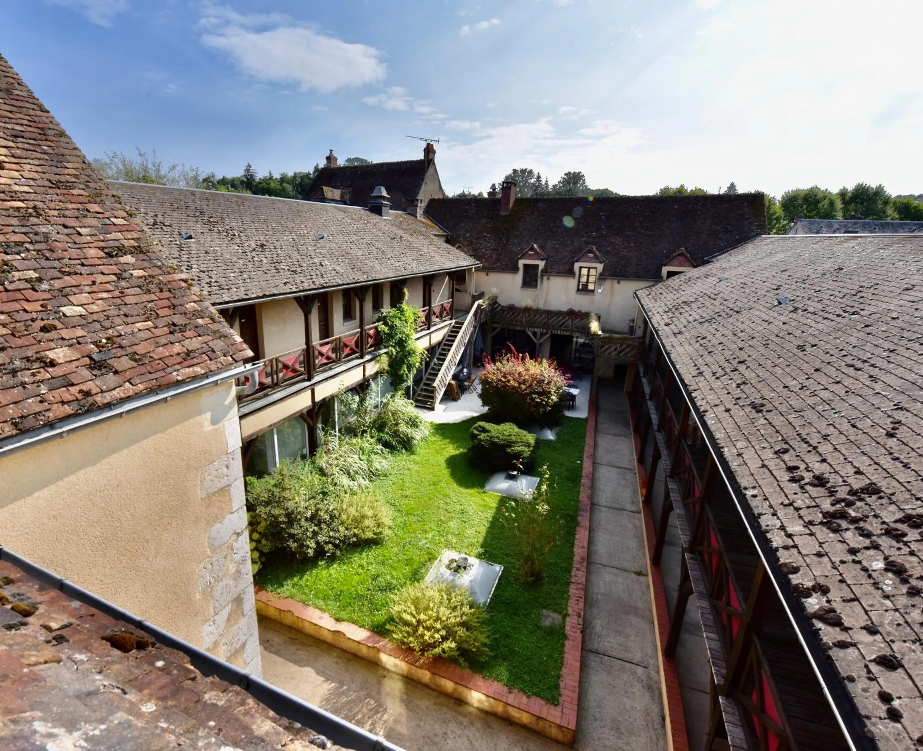 Property building in Le Relais du Château