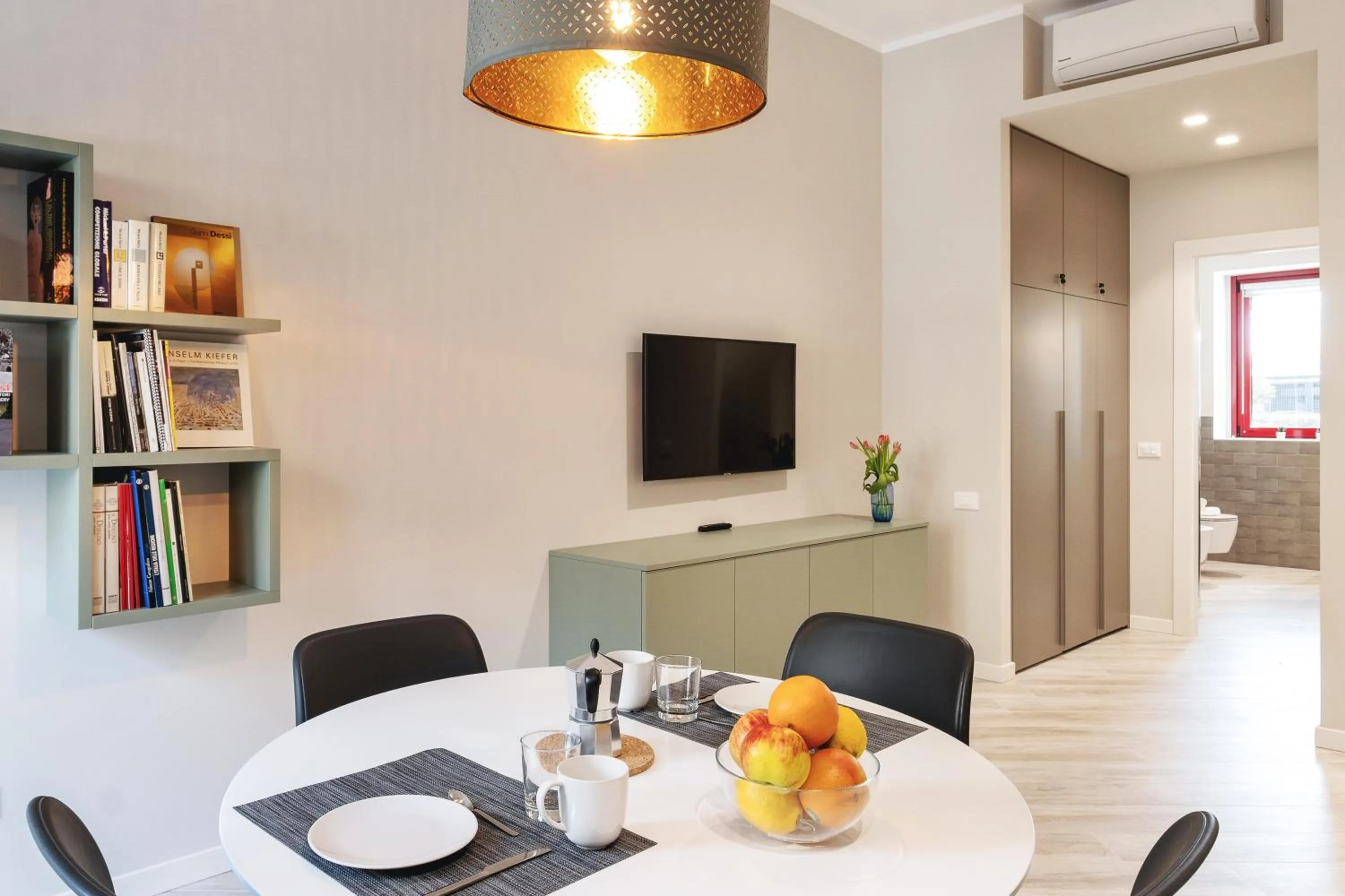 Dining area in Maggiore Residence Flats
