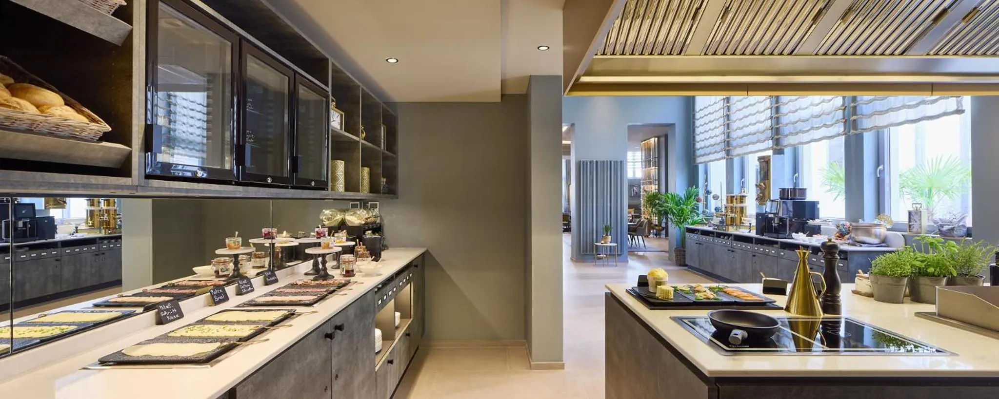 Buffet breakfast in Postboutique Hotel Wuppertal