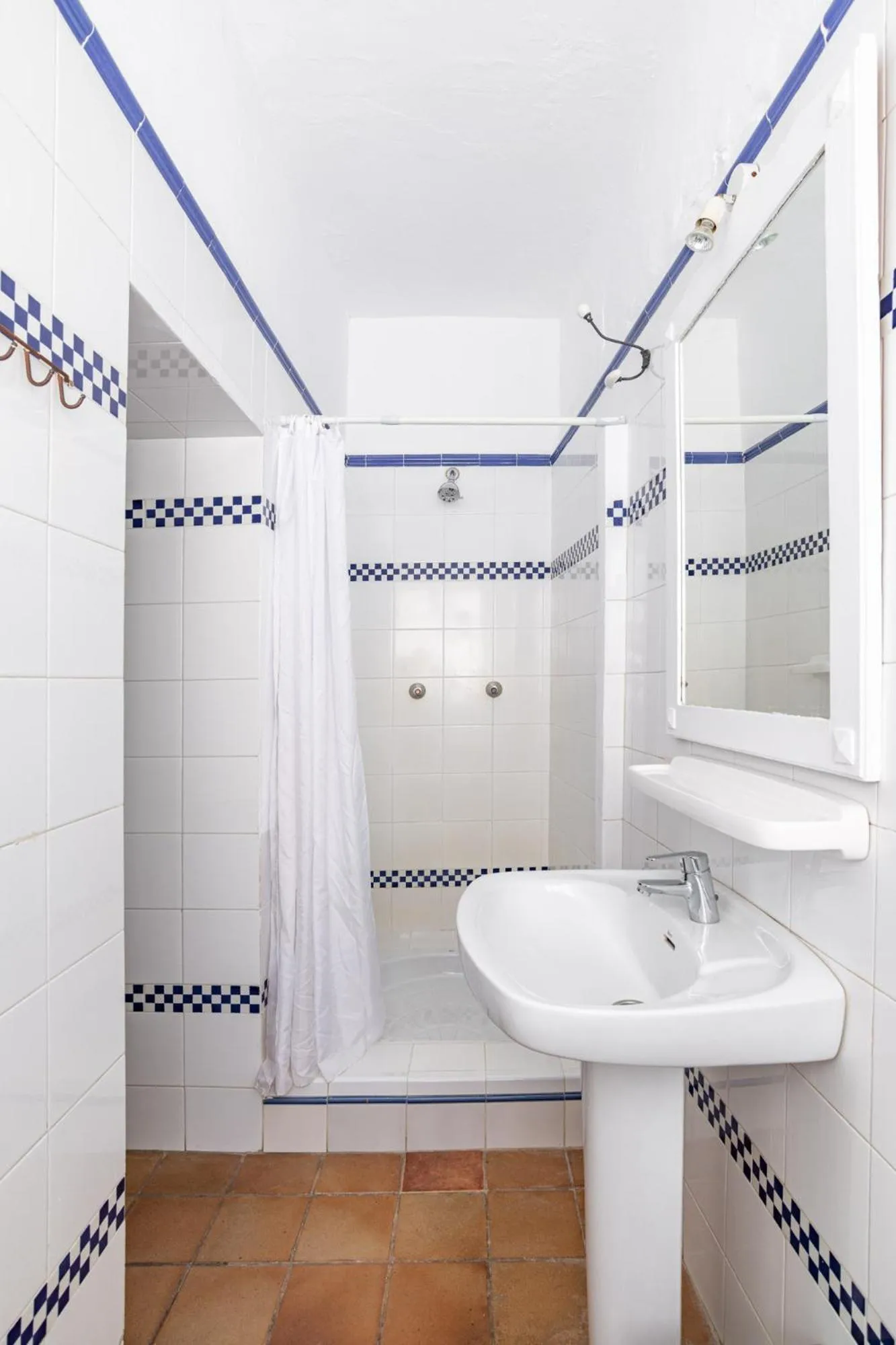 Bathroom in Eole Tarifa Rooms