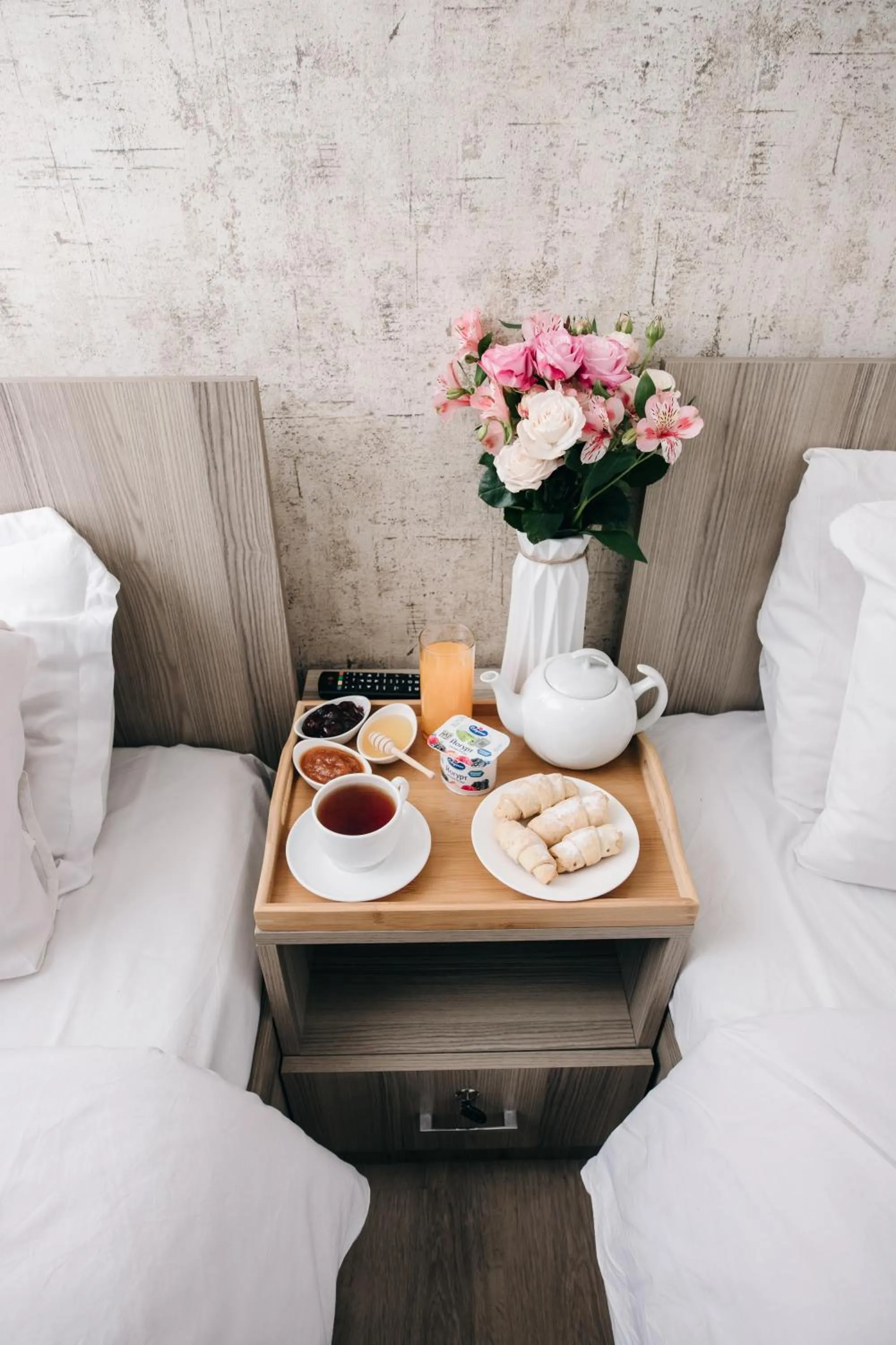 Bedroom, Bed in Nuryan Hotel Yerevan