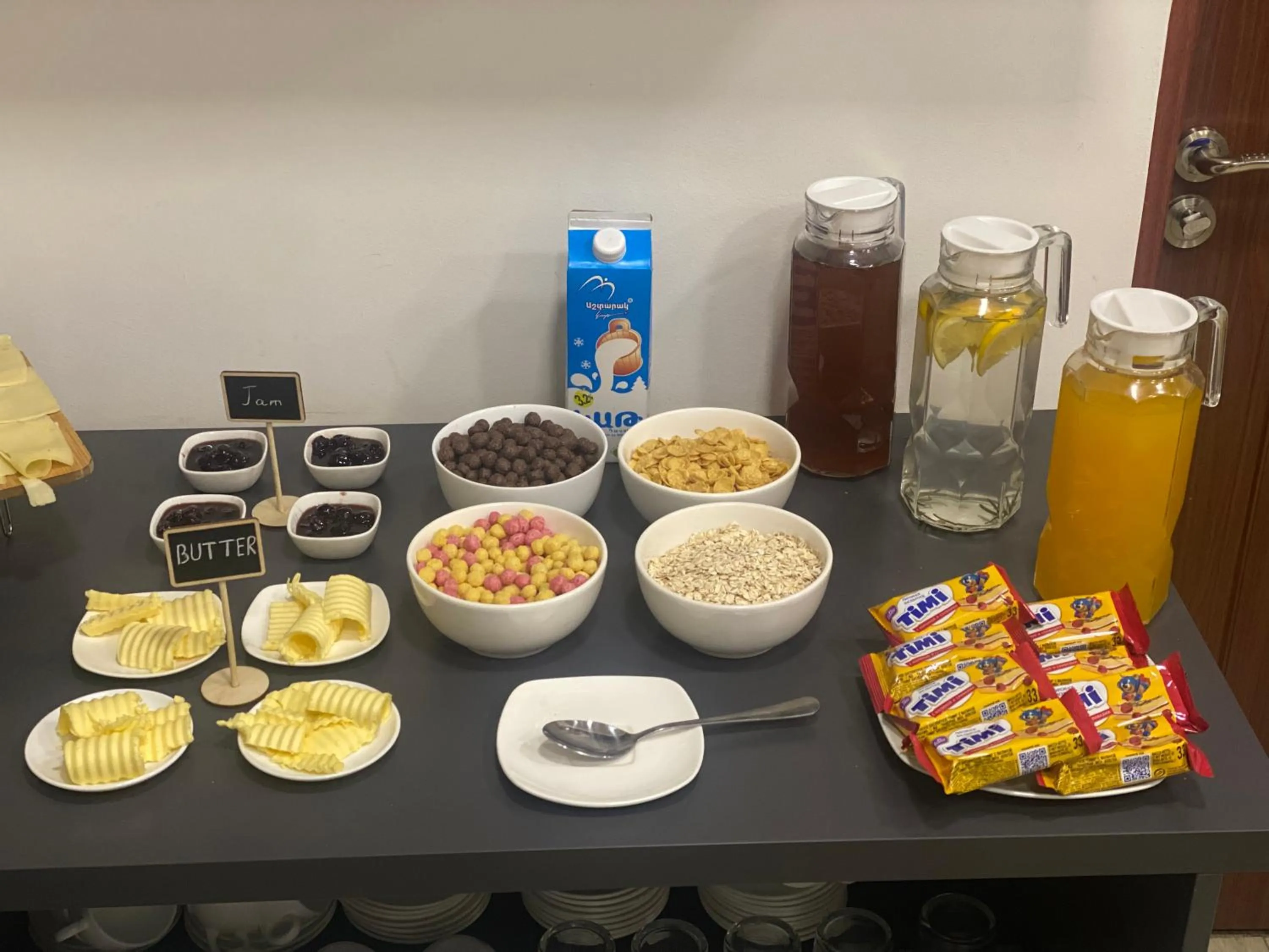 Food and drinks in Nuryan Hotel Yerevan