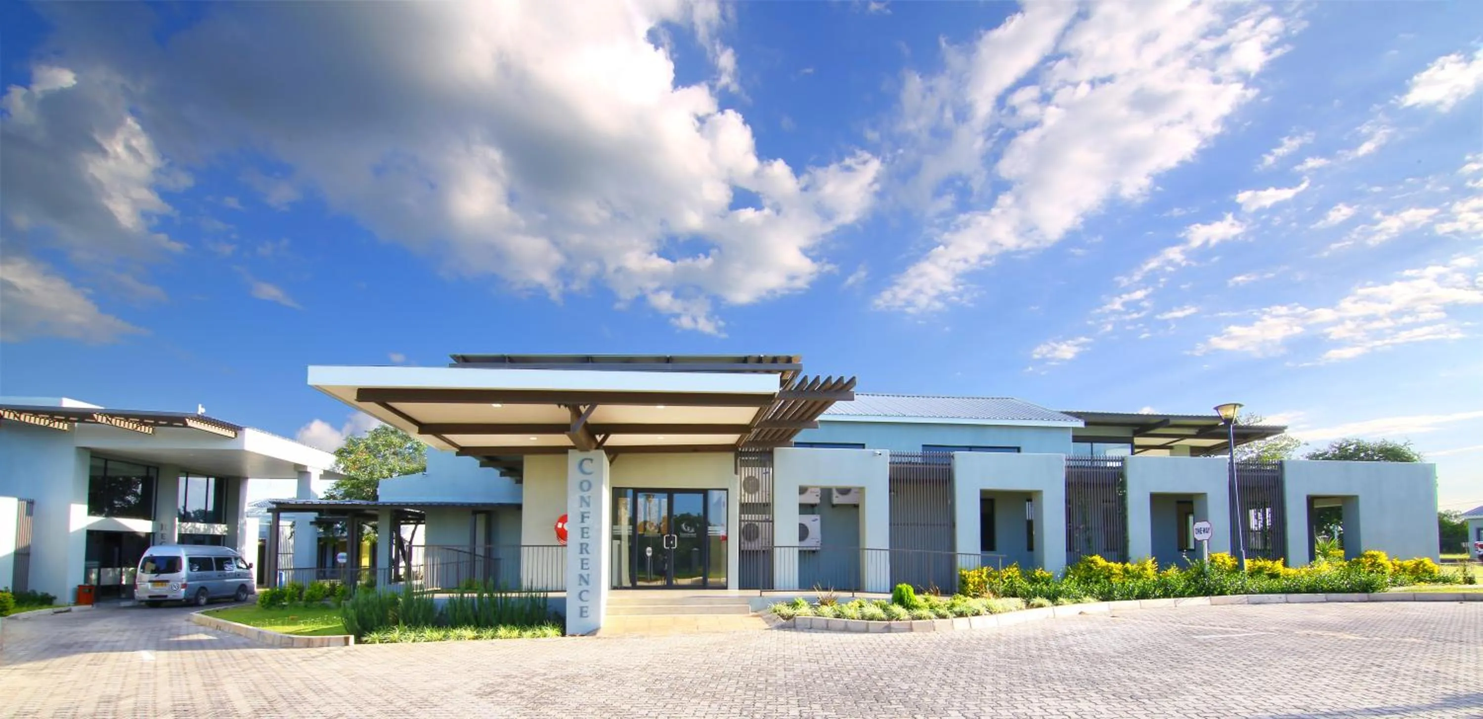 Facade/entrance in Travelodge Kasane