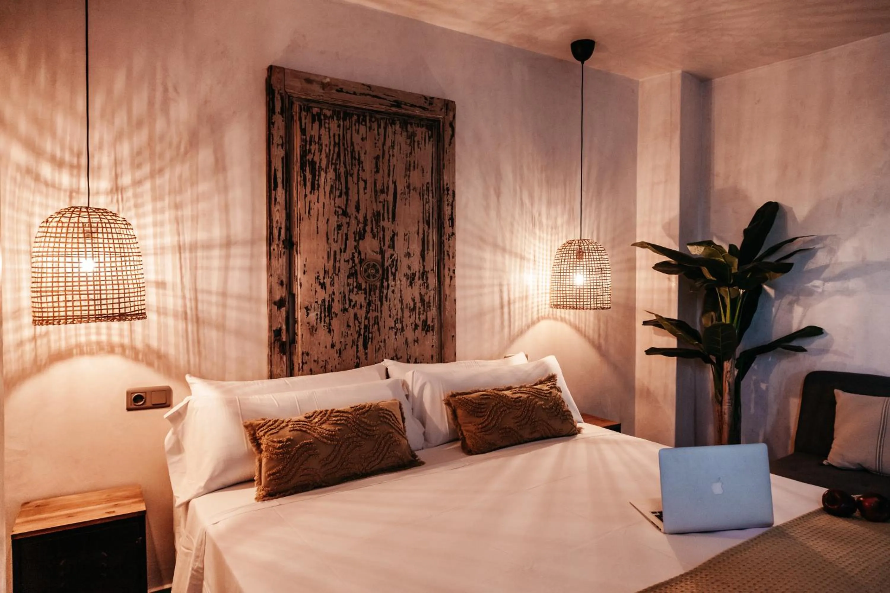 Bed in ASTUTO Boutique Jerez - Adults Only