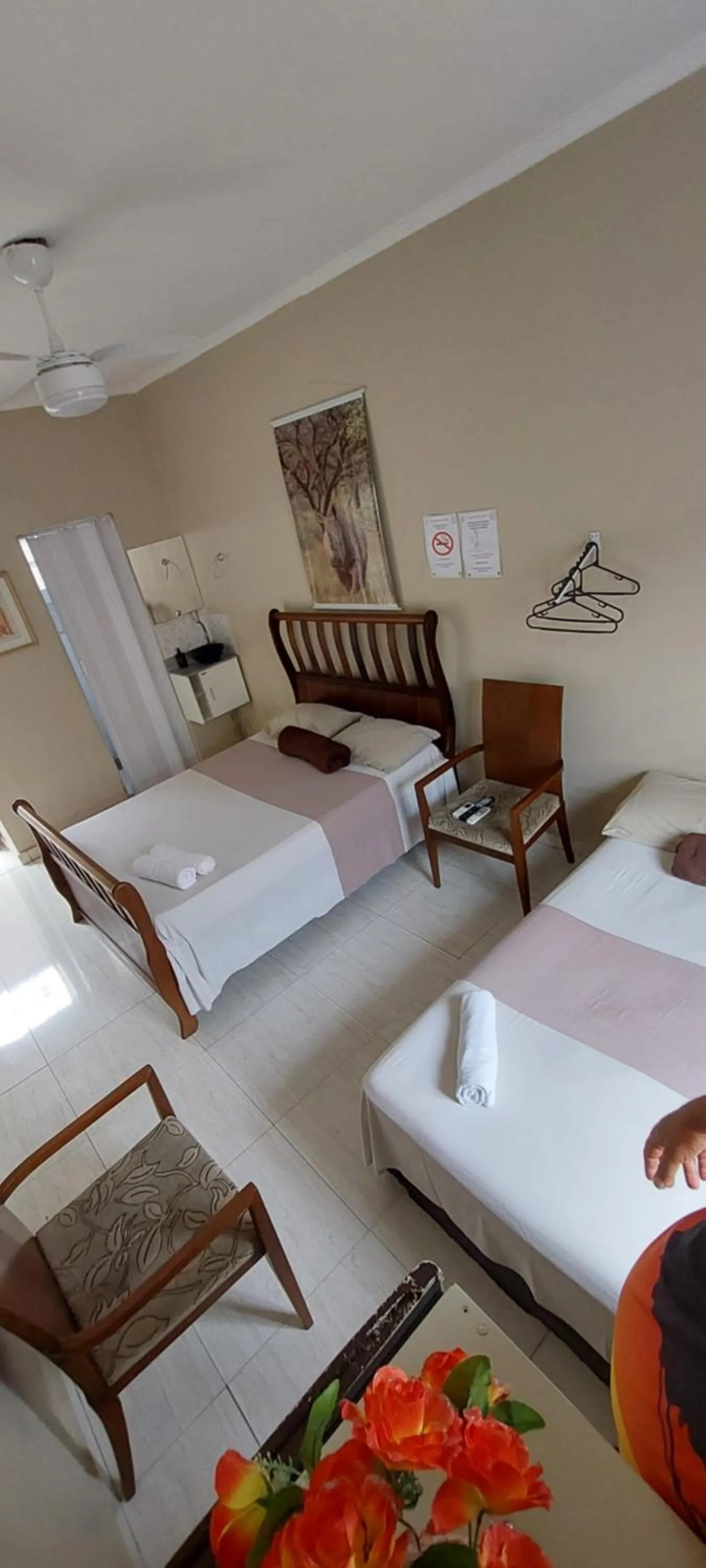 Photo of the whole room in Pousada Zambeze