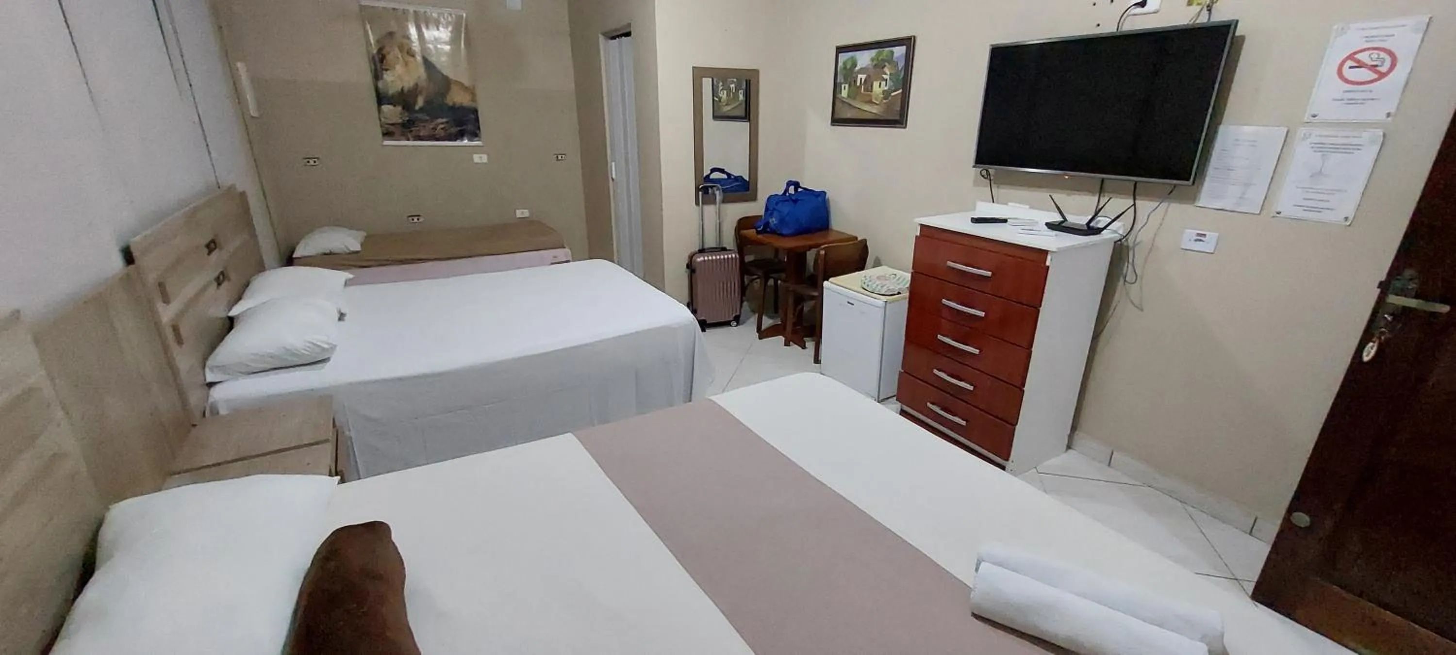 Bed in Pousada Zambeze