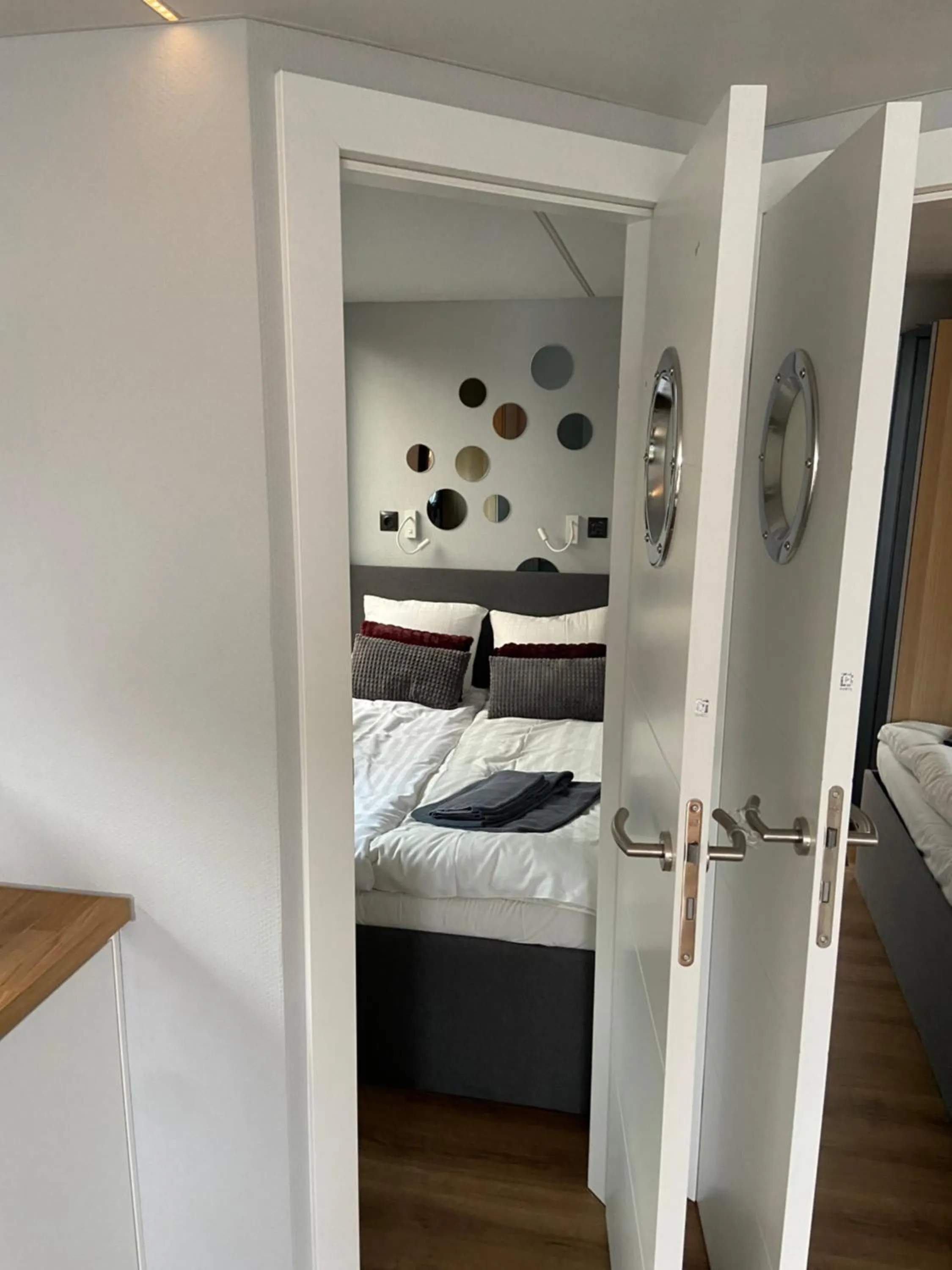 Bed in La Mare Resort