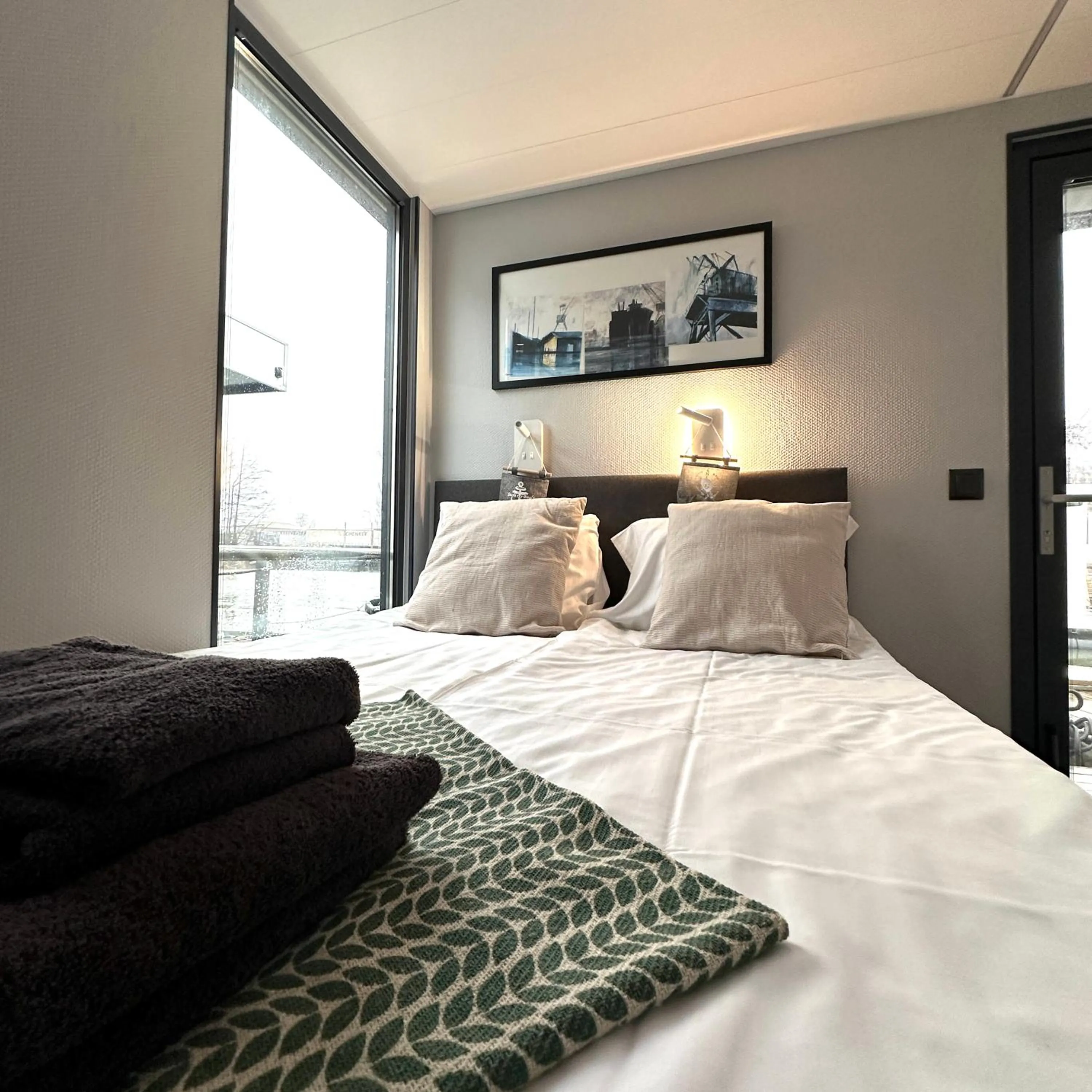 Bed in La Mare Resort