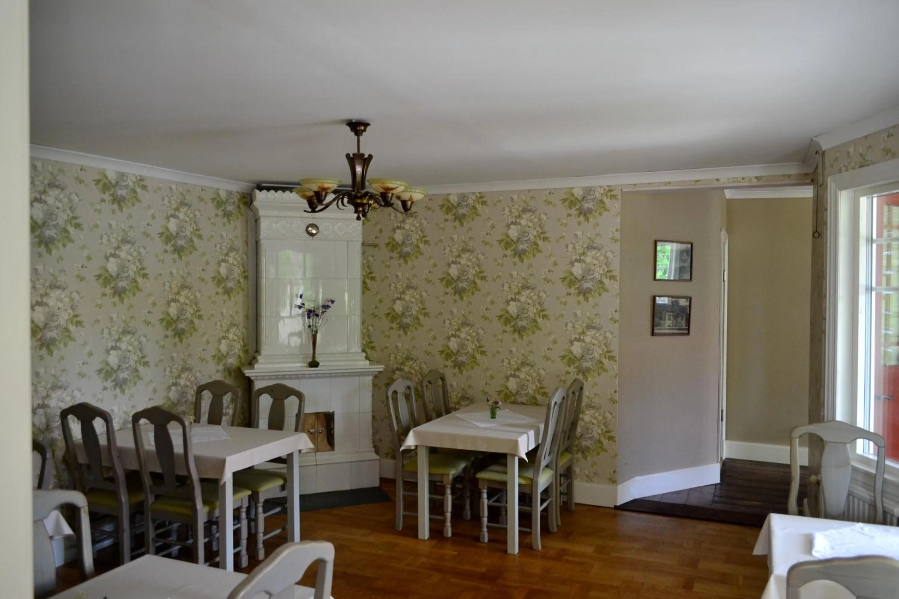 Lounge or bar in Ardrebo B&B