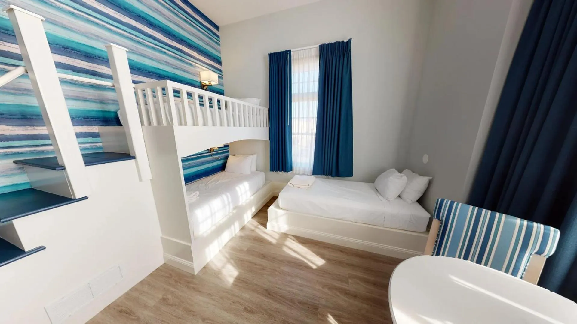 Photo of the whole room, Bed in Hotel LBI