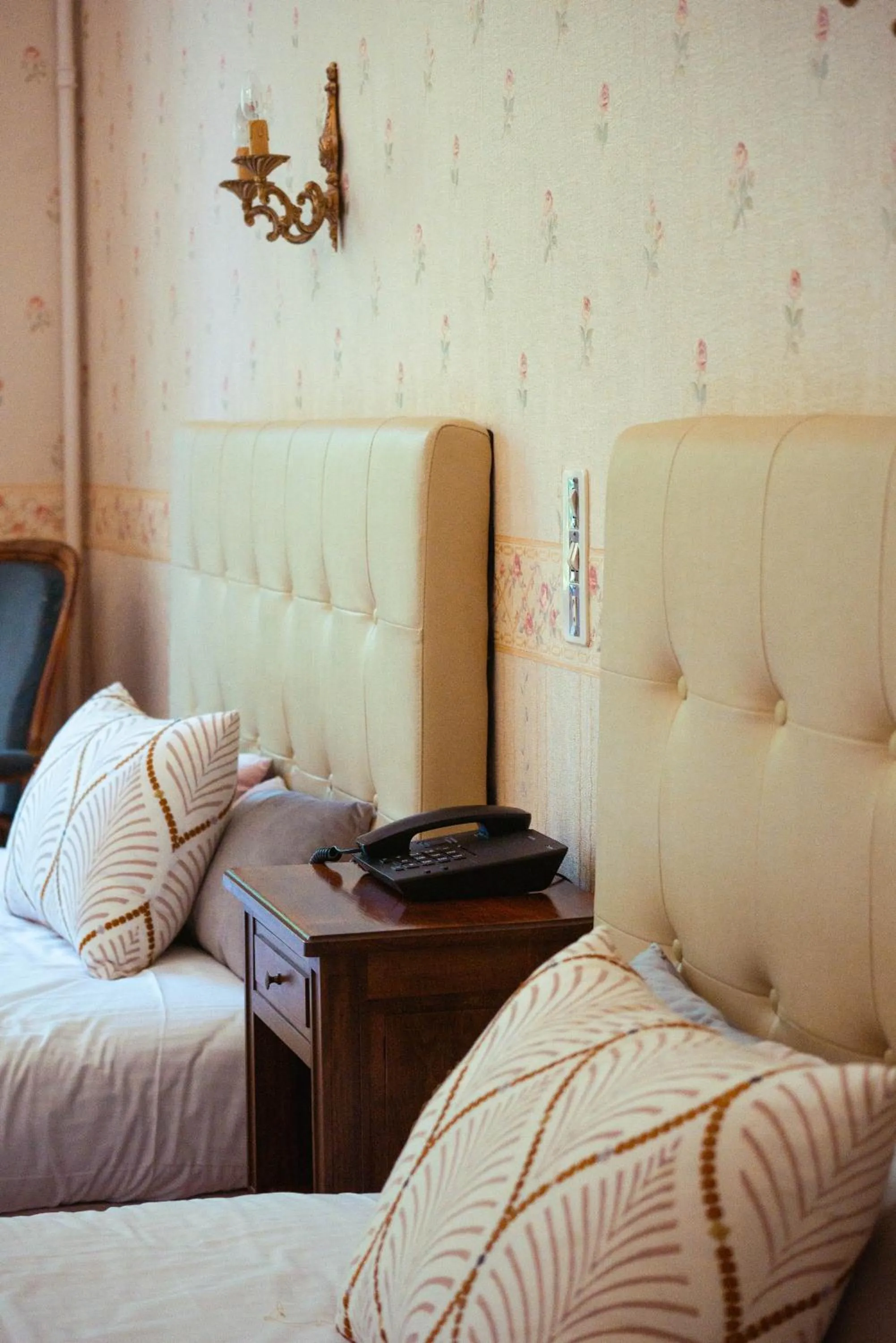 Bed in Grand Hôtel du Parc