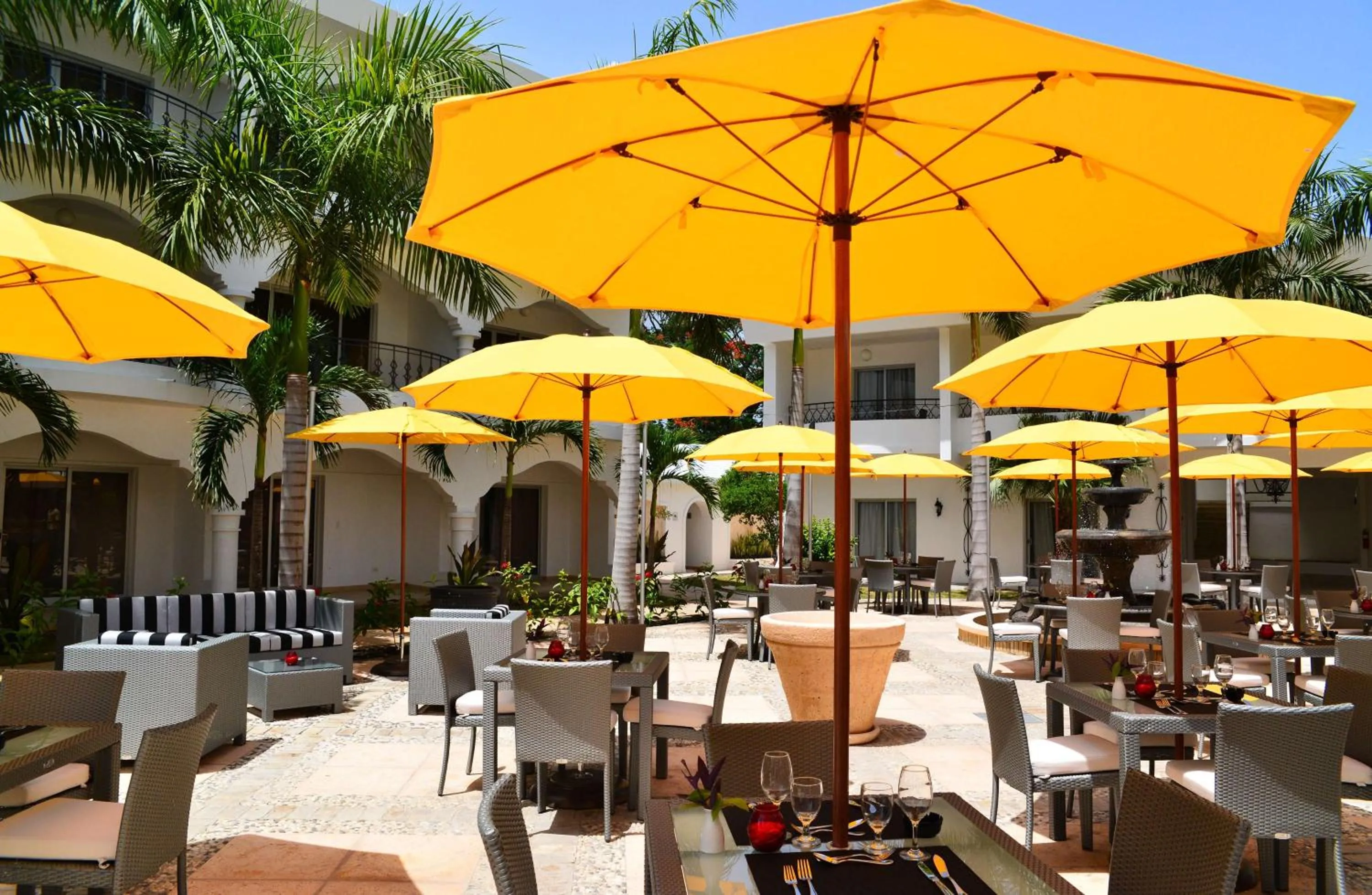 Property building in El Rancho Haiti