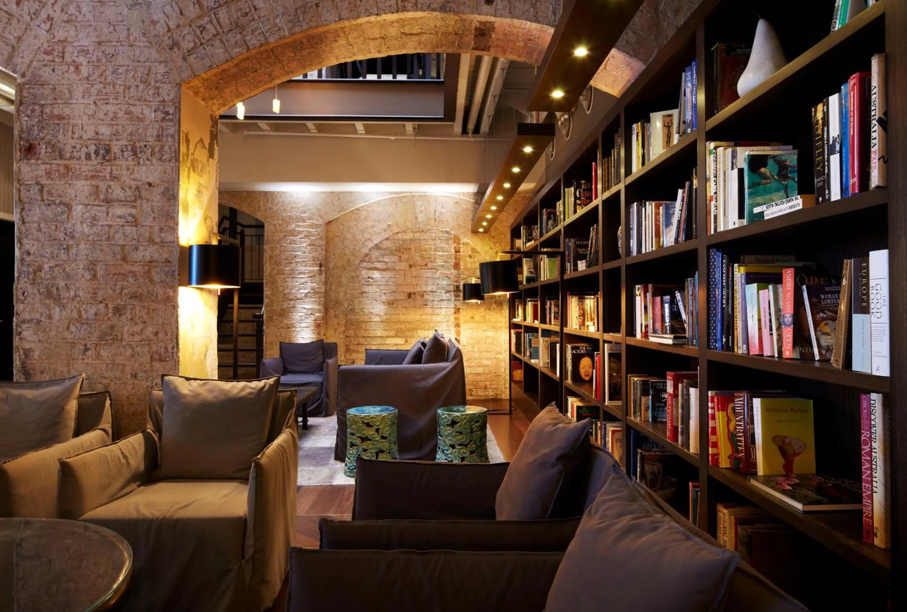 Lobby or reception in Harbour Rocks by Ode Hotels