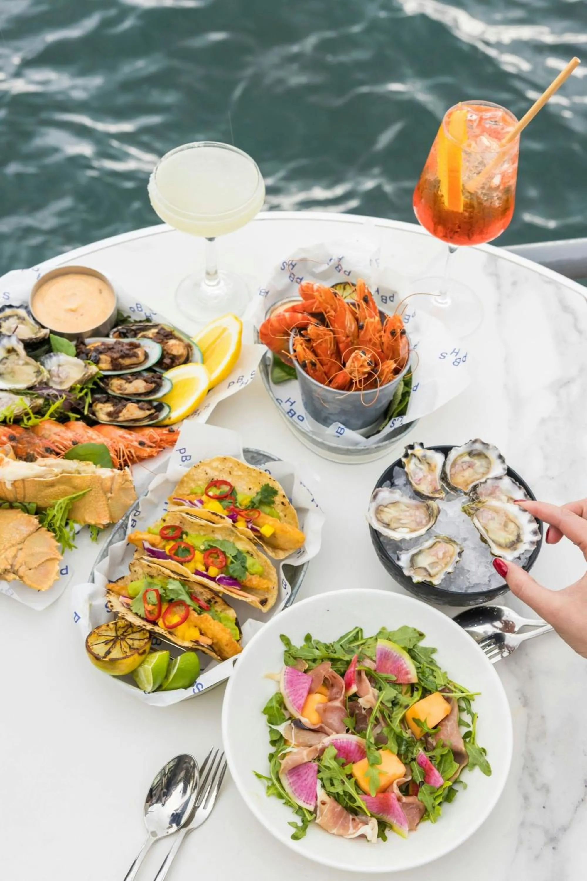 Lounge or bar in Pier One Sydney Harbour, Autograph Collection