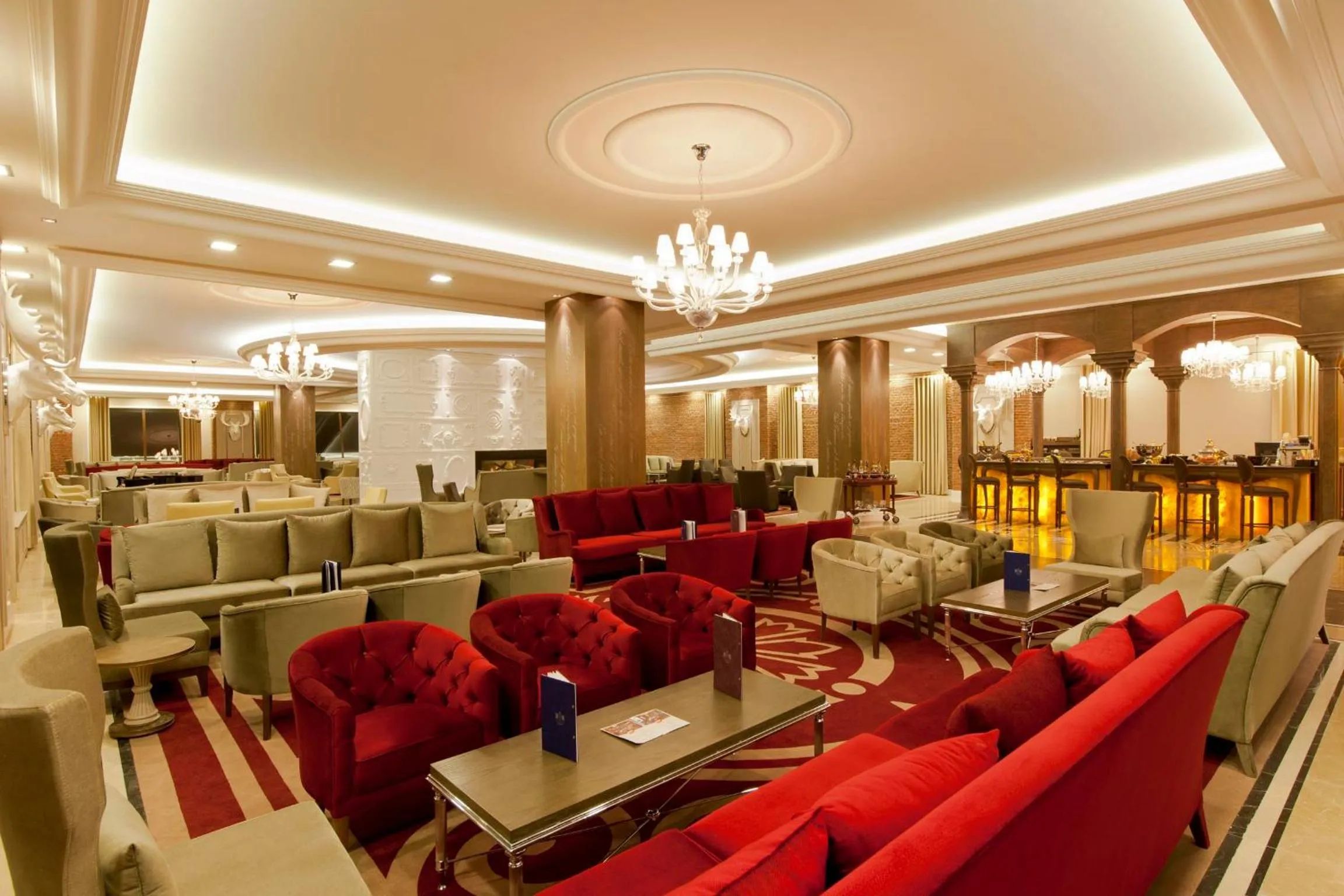 Lobby or reception in Kaya Palazzo Ski & Mountain Resort