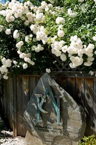 Garden in Arrowtown House Boutique Hotel