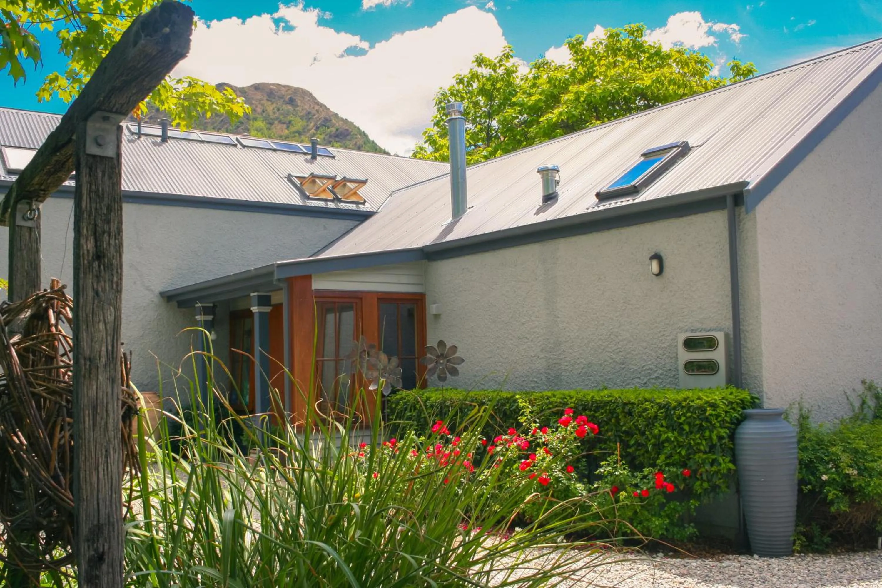 Arrowtown House Boutique Hotel