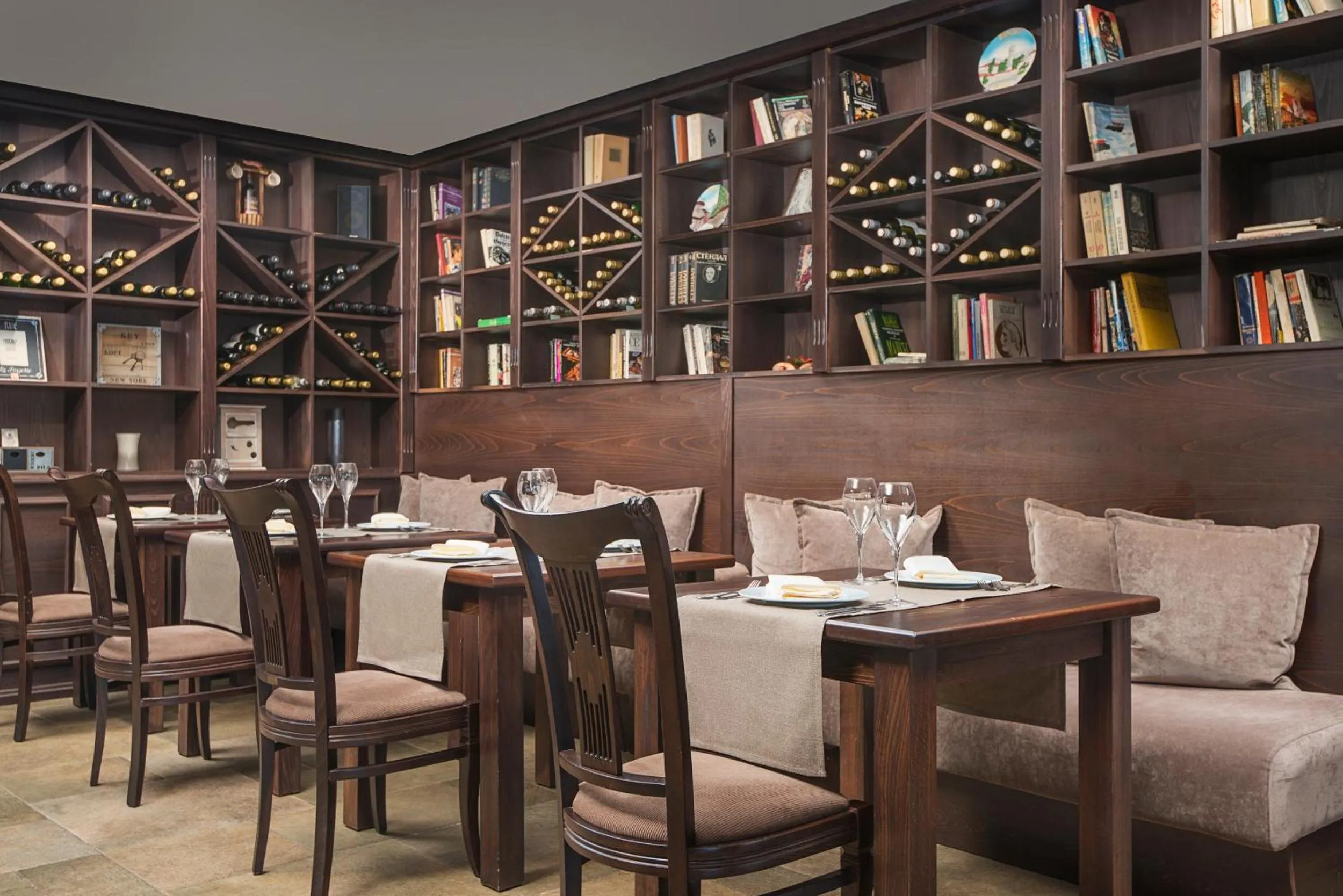 Restaurant/places to eat in Apartments Bansko